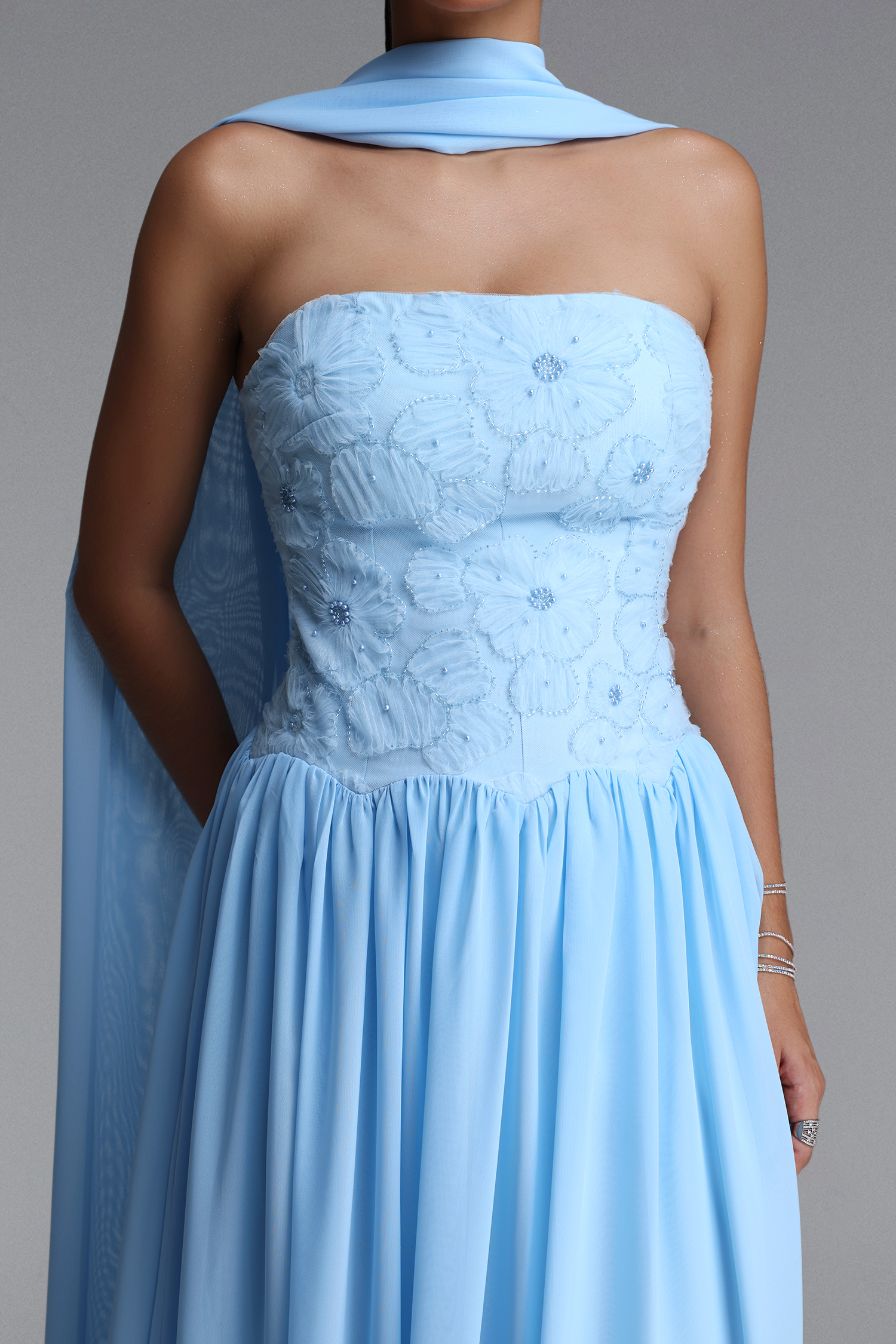 Lacai Elegant Strapless Floral Embroidered Chiffon Maxi Dress