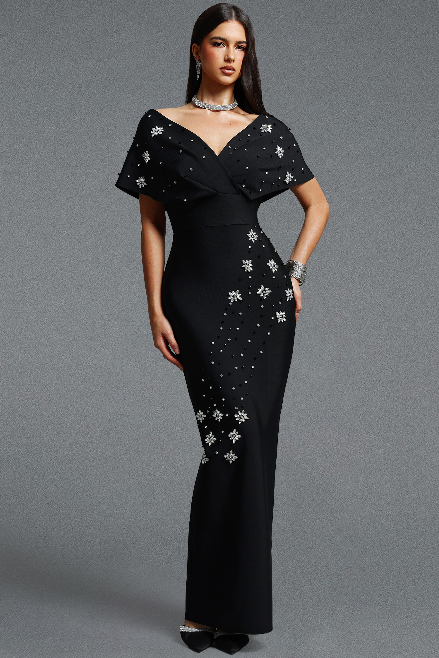 Ternan Classic V Neck Sleeveless Rhinestone Floral Bandage Maxi Dress