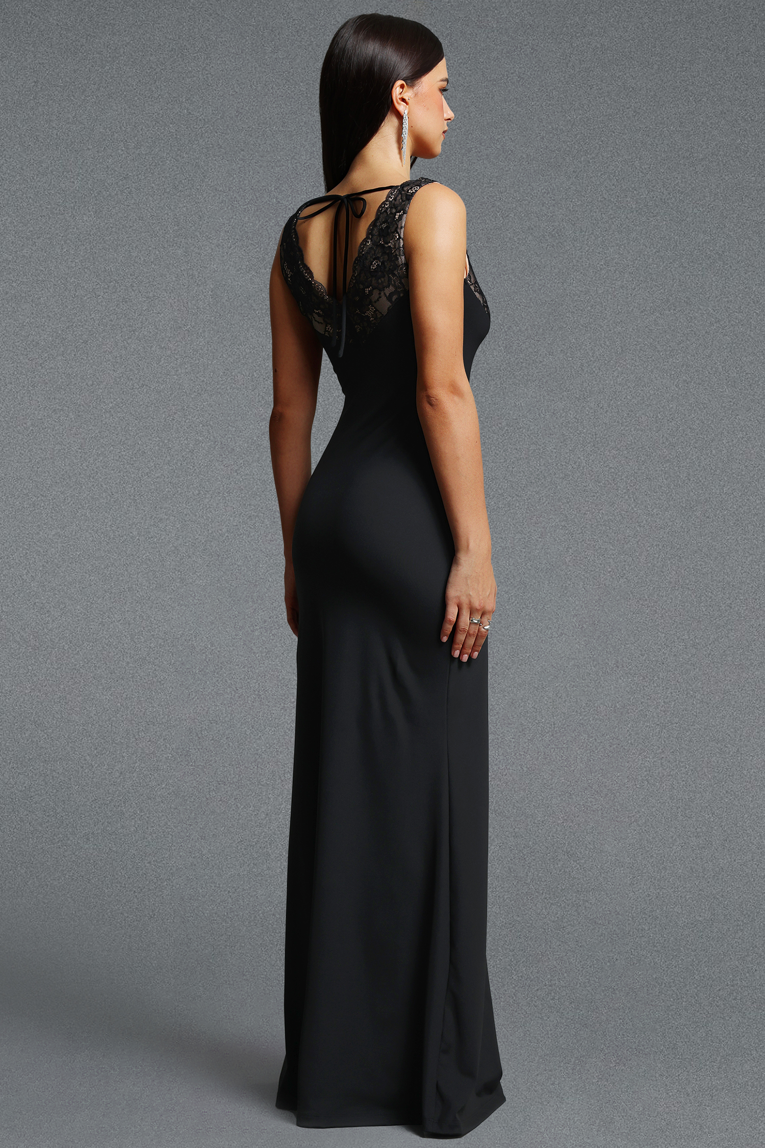 Odely Elegant Sleeveless V Neck Lace Maxi Dress