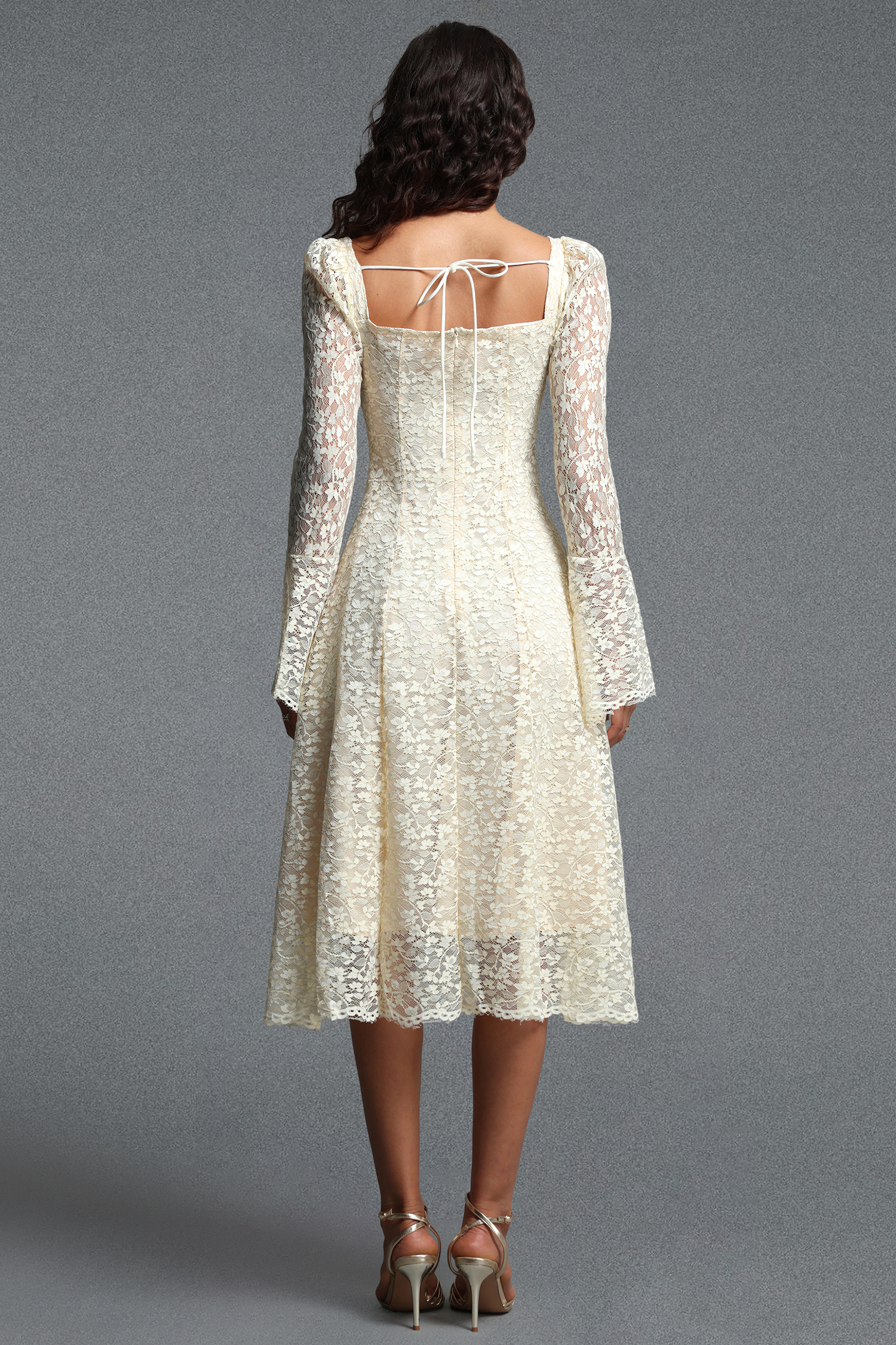 Tenley Romantic Contour Long Sleeve Floral Lace Midi Dress