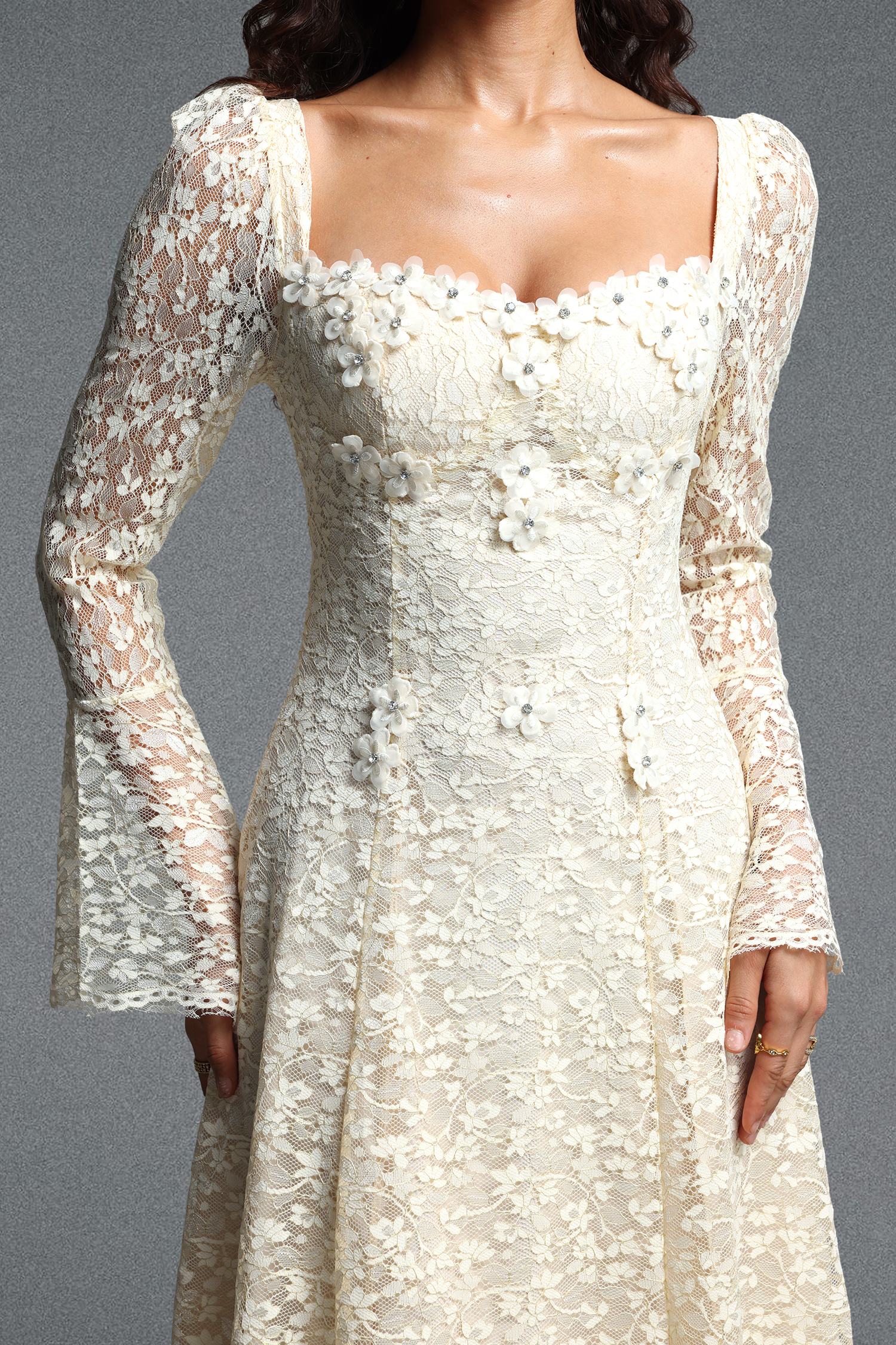 Tenley Romantic Contour Long Sleeve Floral Lace Midi Dress