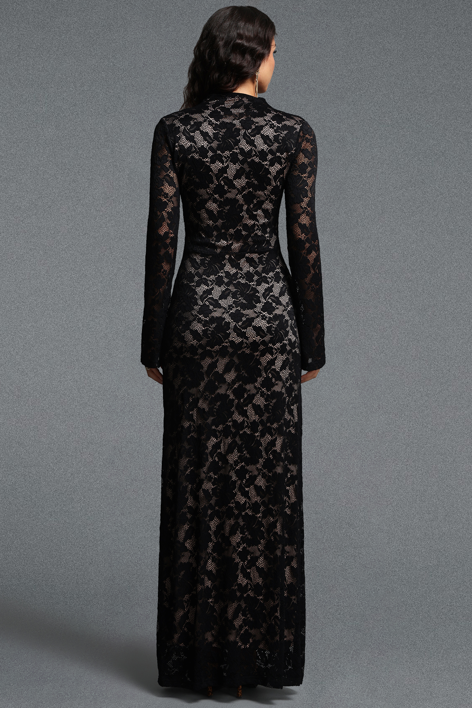 Yahir Vintage Contour Long Sleeve Floral Lace Maxi Dress