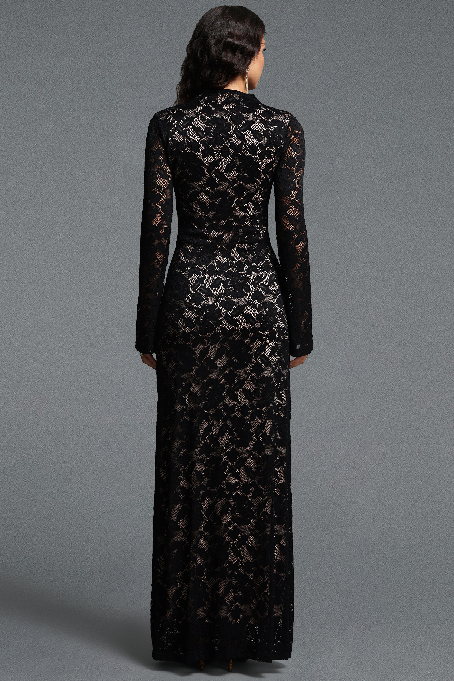 Yahir Vintage Contour Long Sleeve Floral Lace Maxi Dress