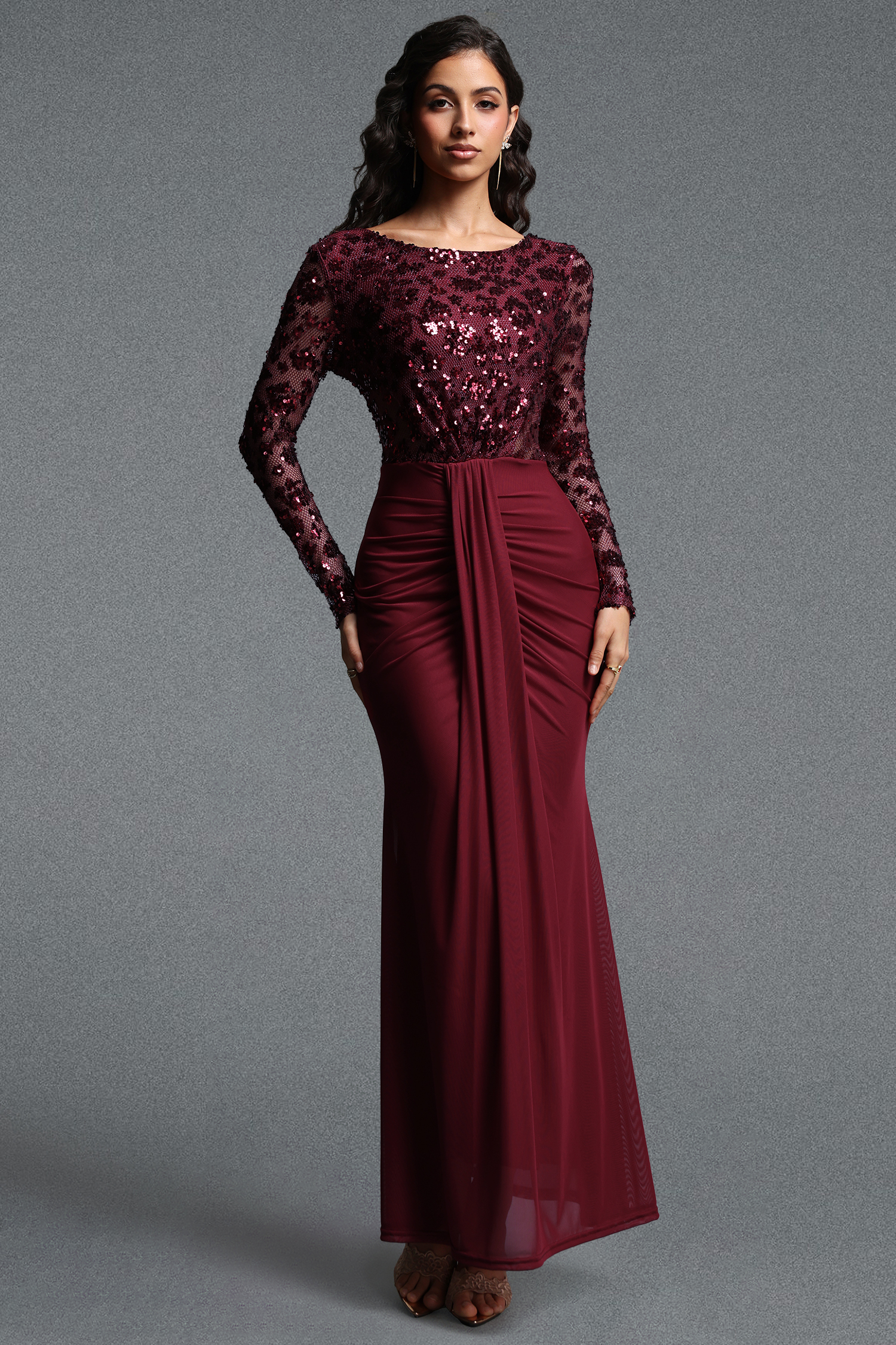 Kaitlyn Vintage Contour Round Neck Long Sleeve Sequin Knit Maxi Dress