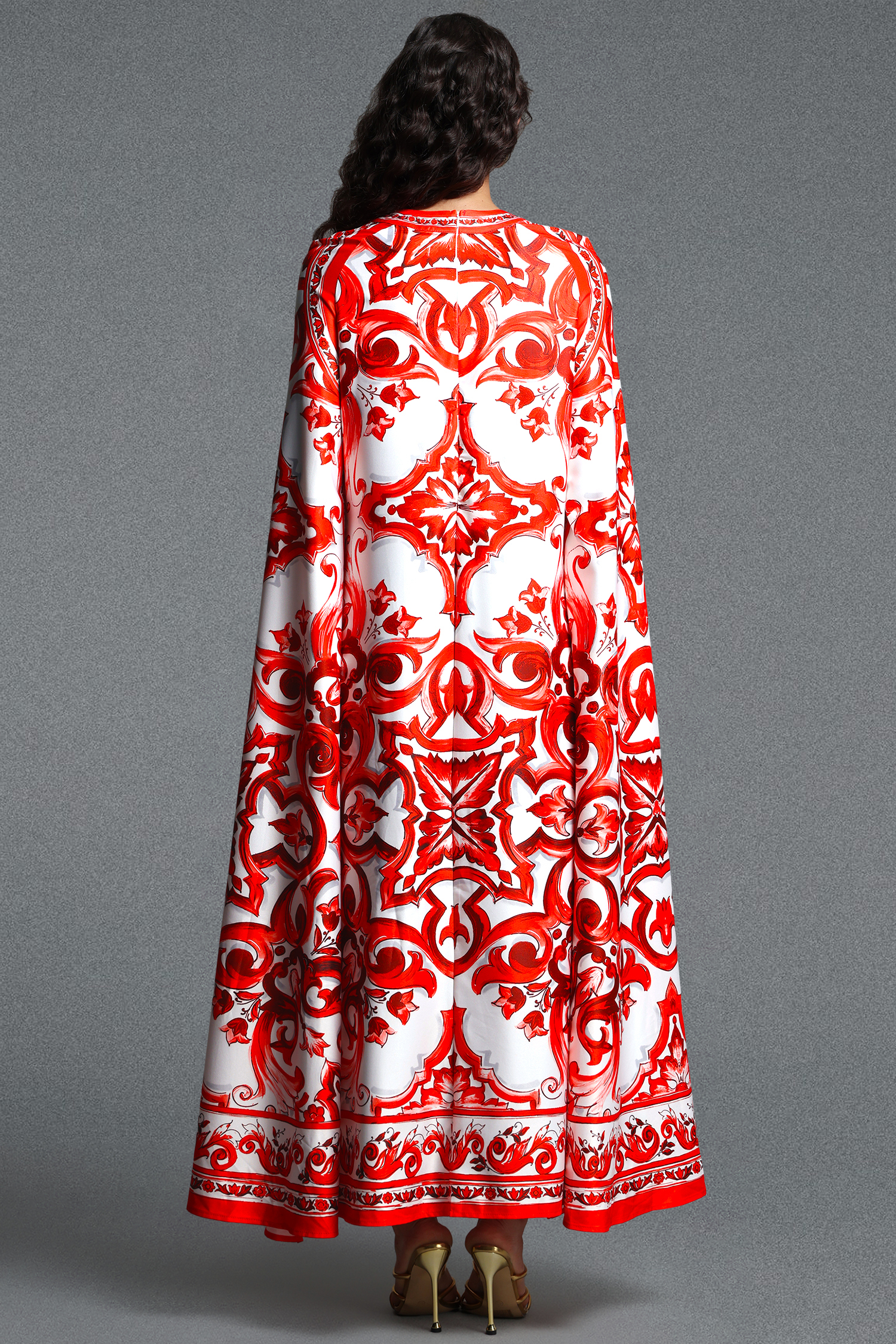 Skyler Vintage Flowy Round Neck Integrated Cape Overlay Print Woven Maxi Dress
