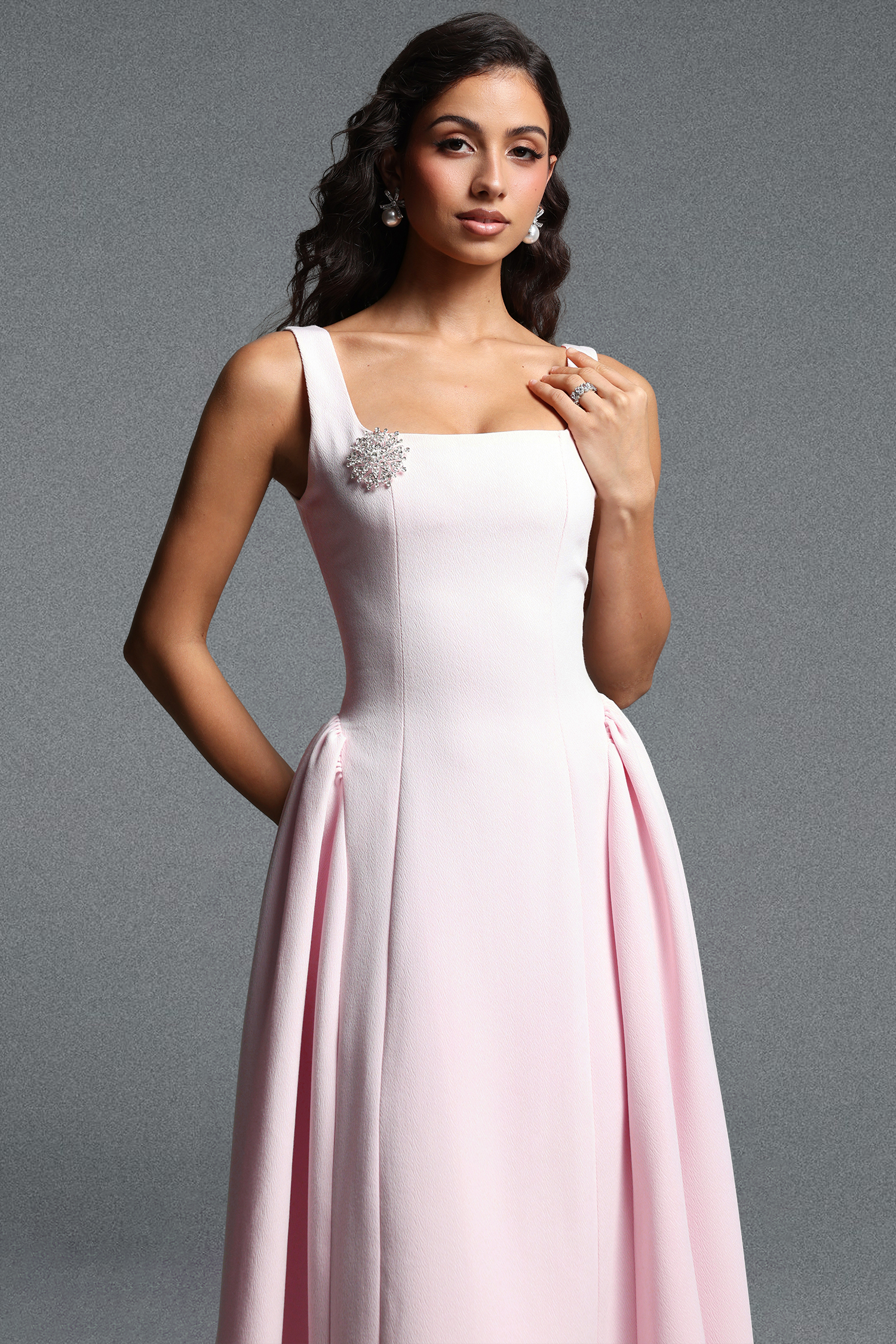 Verdad Elegant Tailored Sleeveless Rhinestone Woven Maxi Dress