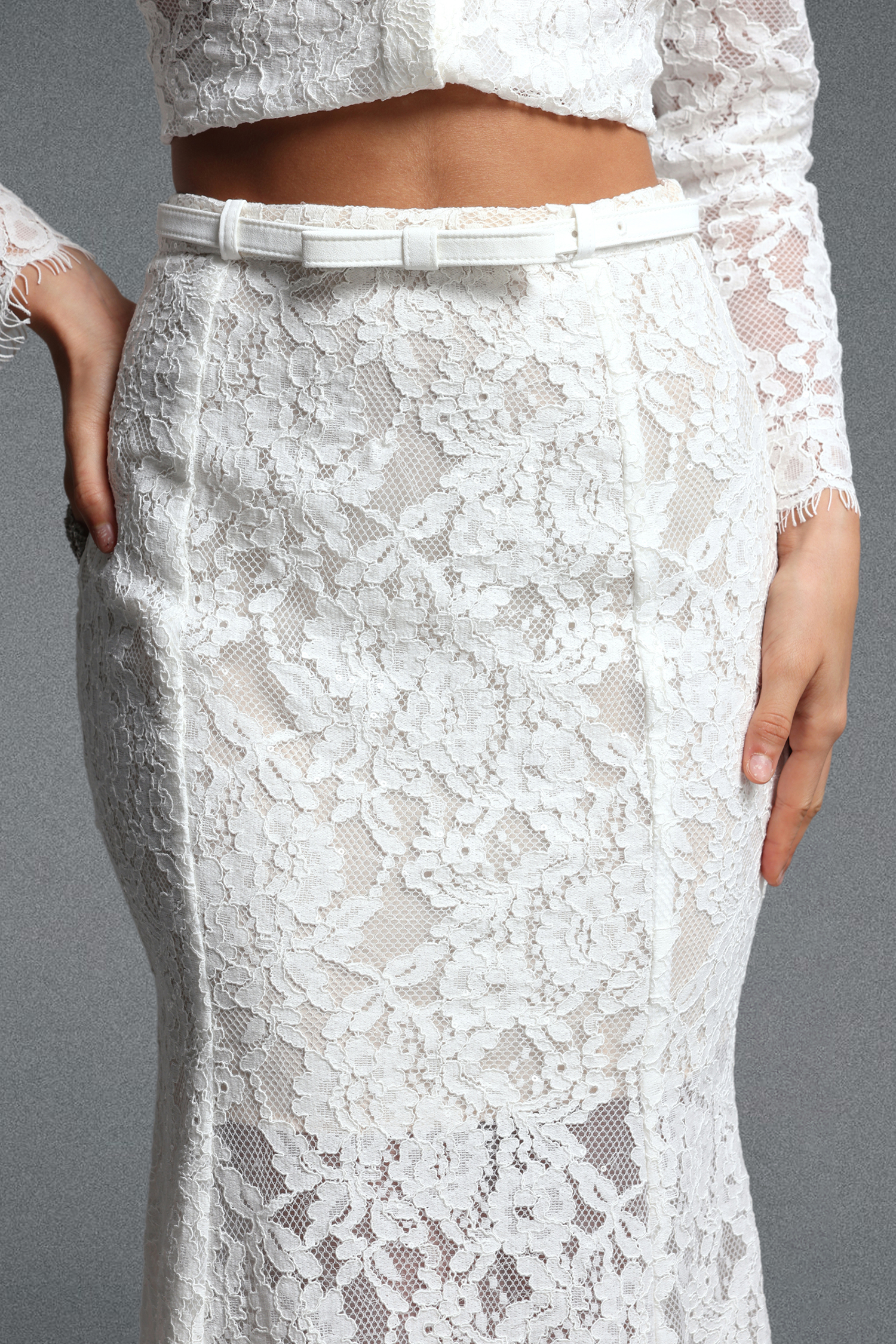 Ralaya Romantic Round Neck Long Sleeve Rhinestone Sequin Lace Top