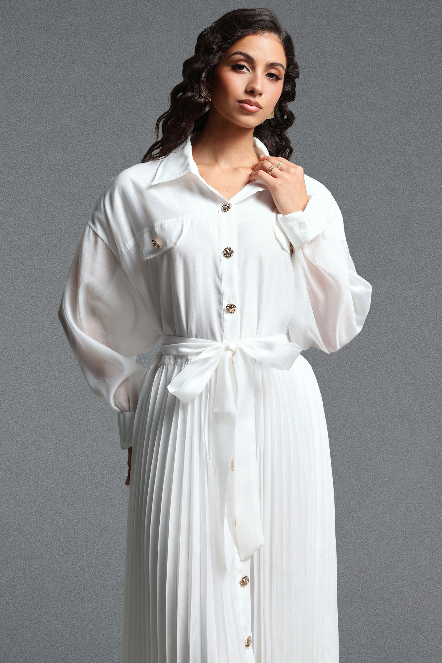 Vali Resort Flowy Long Sleeve Woven Maxi Dress