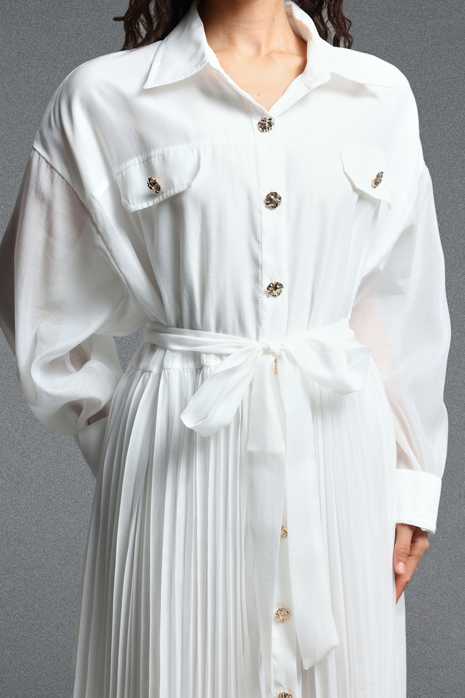 Vali Resort Flowy Long Sleeve Woven Maxi Dress
