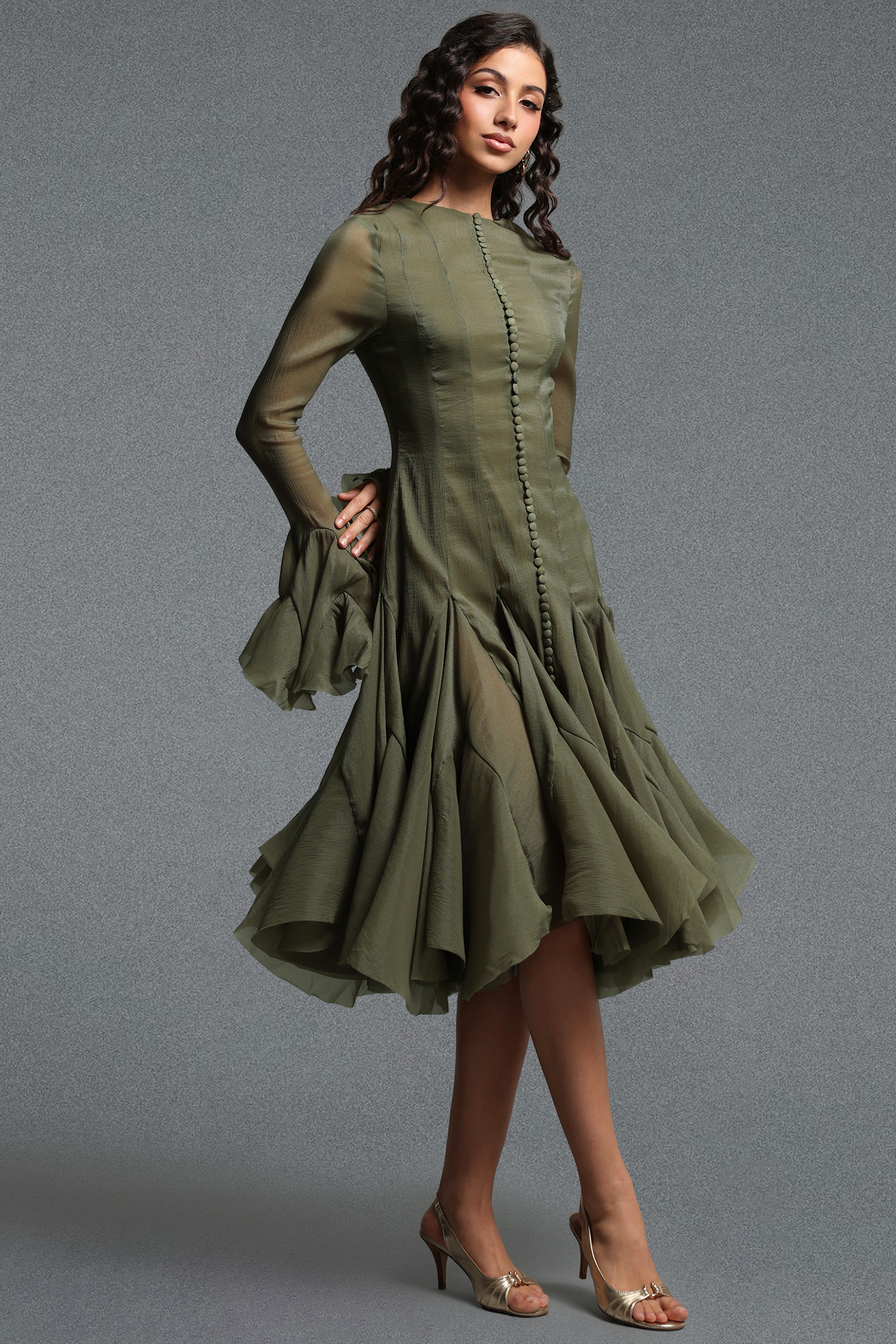 Winnie Long Sleeves Folds Green Midi Dress