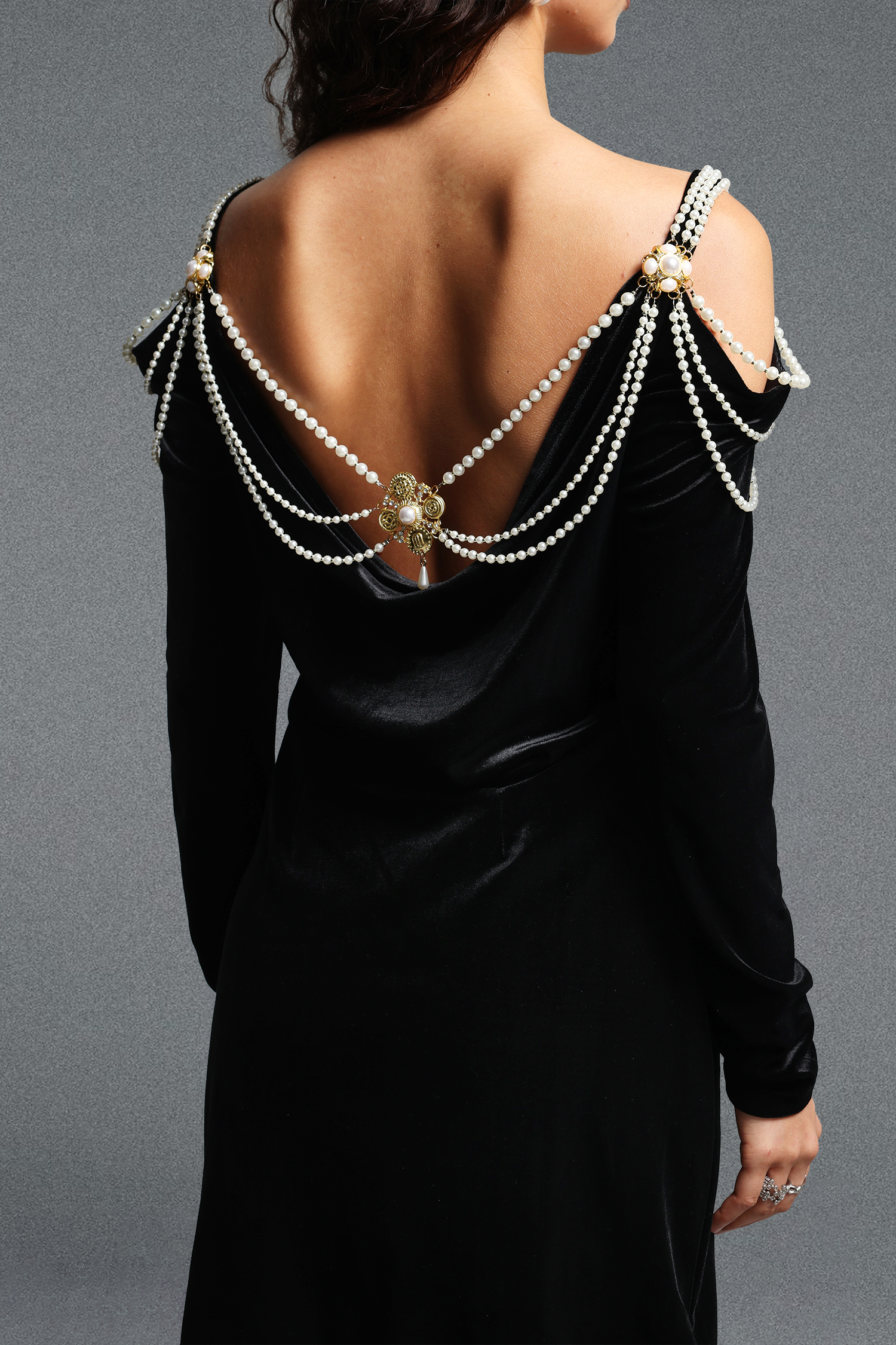 Dolcie Vintage Tailored Long Sleeve Pearl Chain Mini Dress