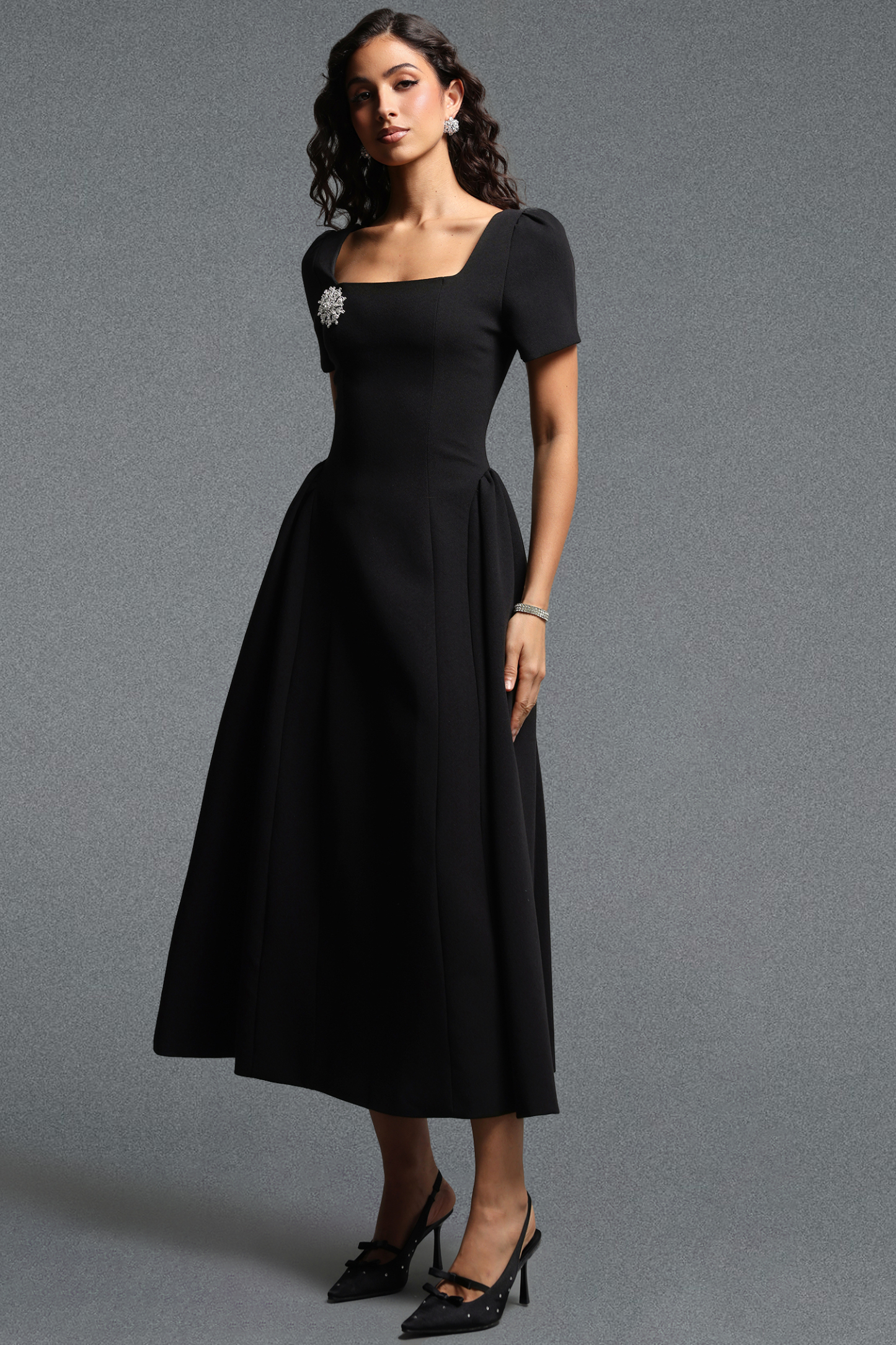 Verza Elegant Tailored Short Sleeve Rhinestone Woven Black Maxi Dress