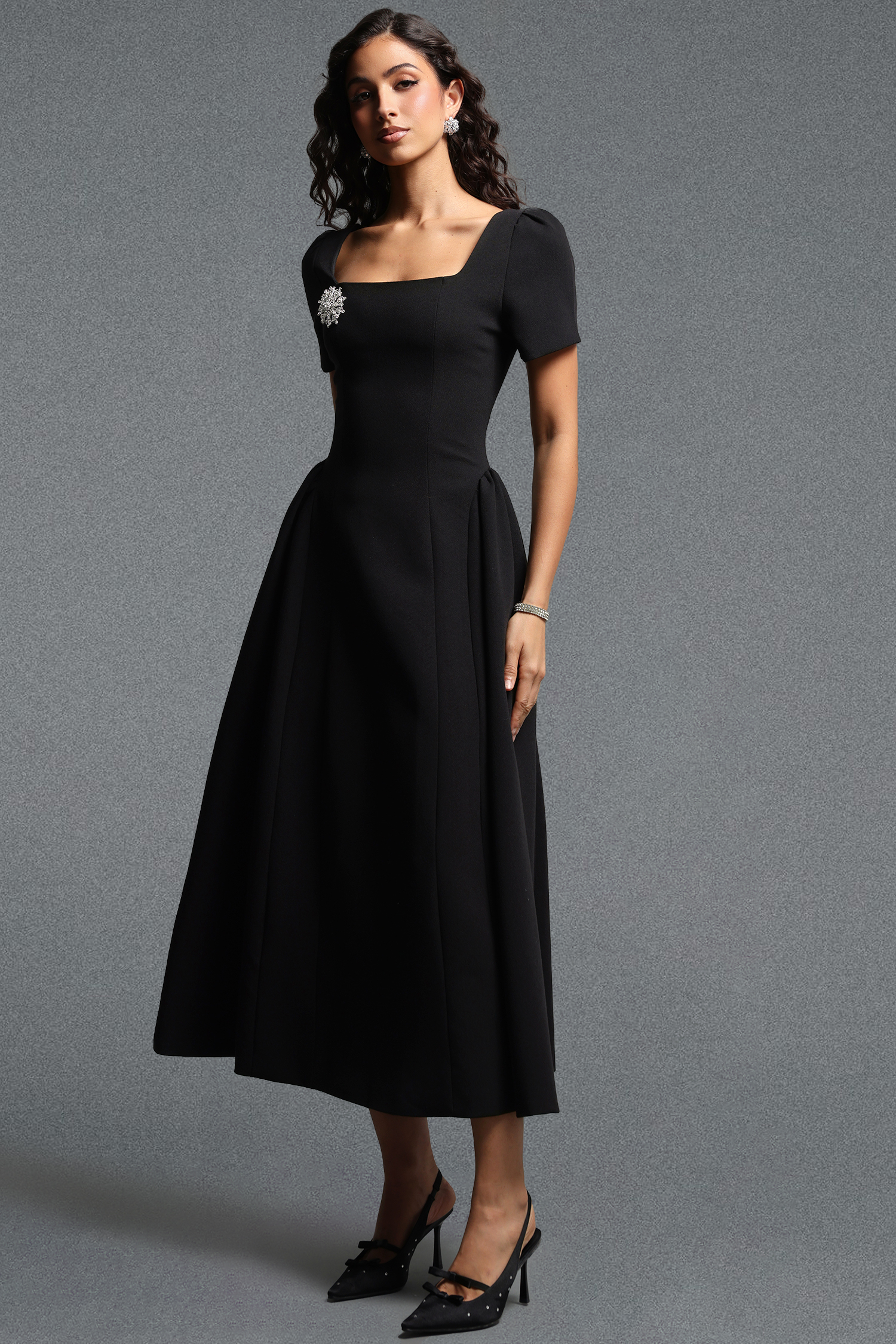 Verza Elegant Tailored Short Sleeve Rhinestone Woven Black Maxi Dress