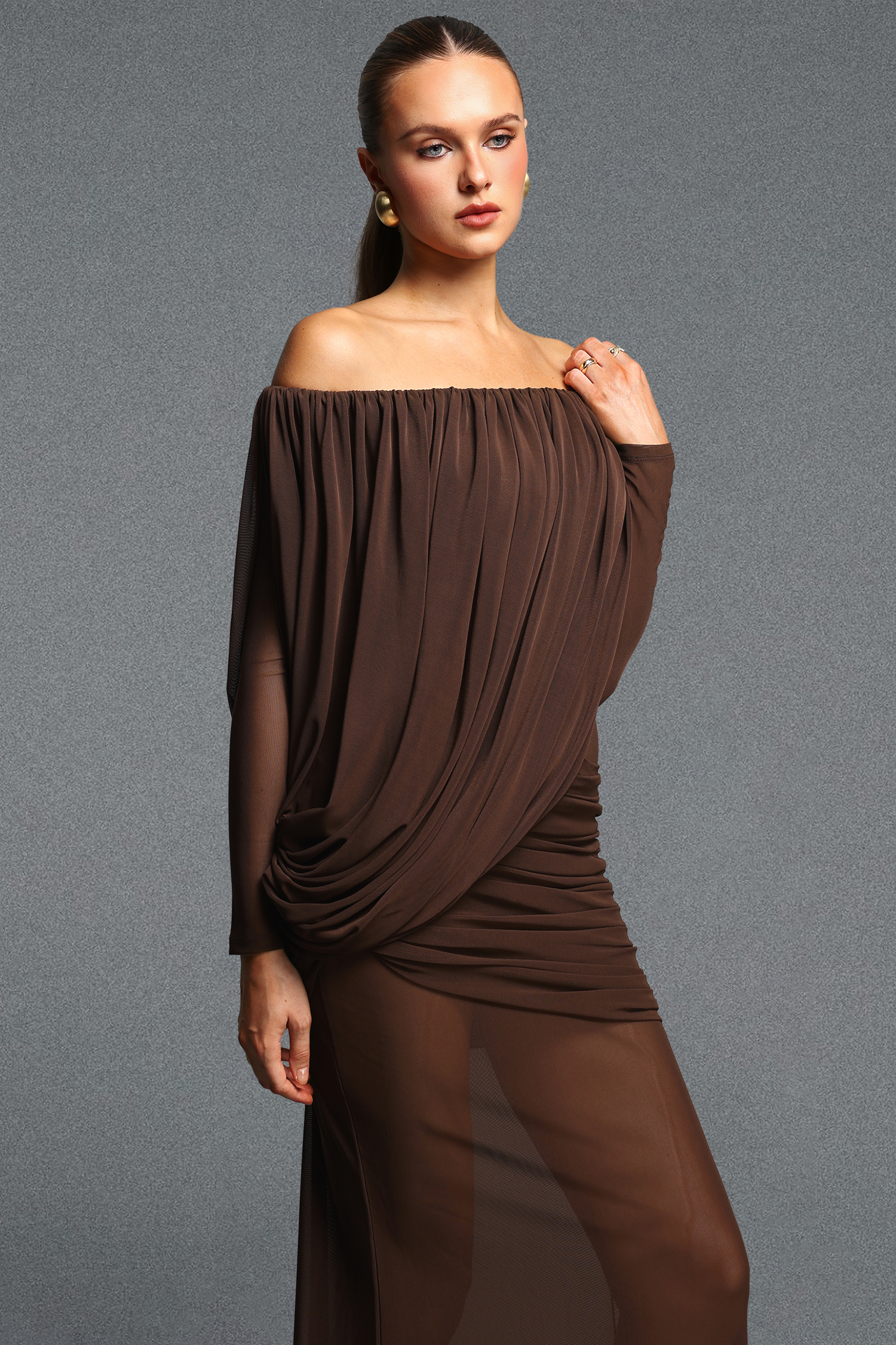 Uano Elegant Luxurious Off Shoulder Long Sleeve Ruched Knit Brown Maxi Dress