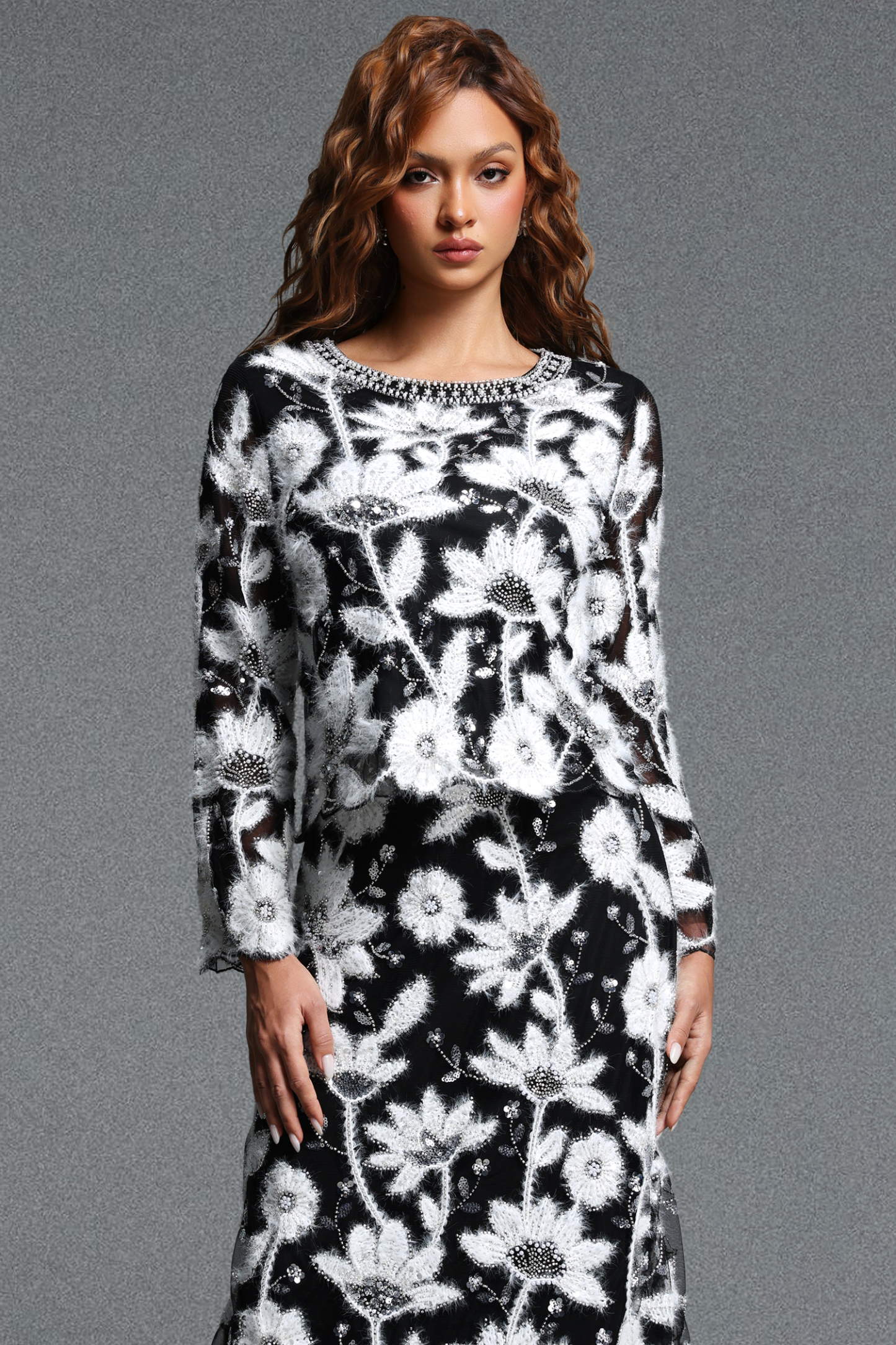 Sami Elegant Round Neck Long Sleeve Embroidered Sequined Floral Flocked Top