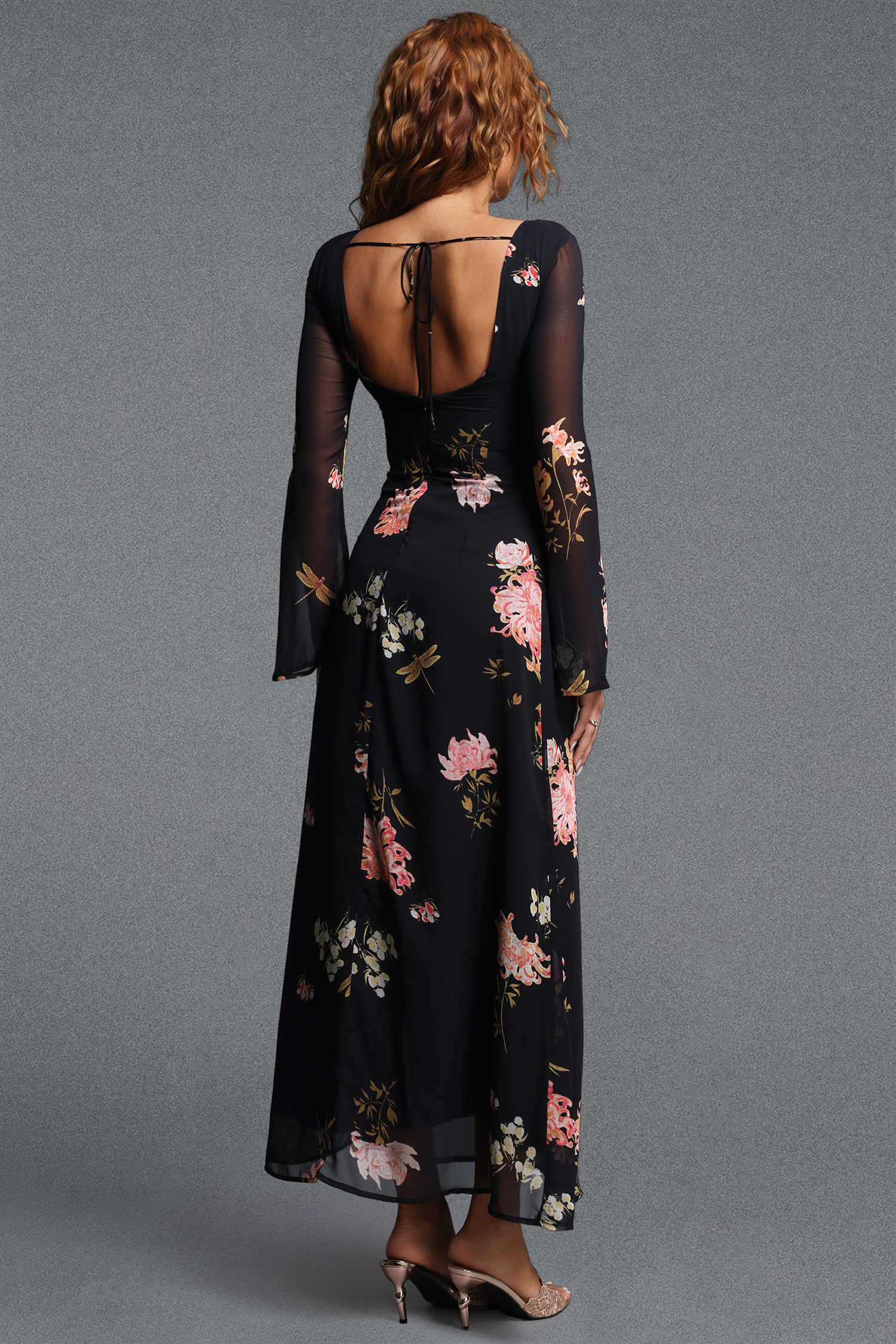 Mistrsa Elegant Flowy V-Neck Long Sleeve Floral Print Chiffon Maxi Dress