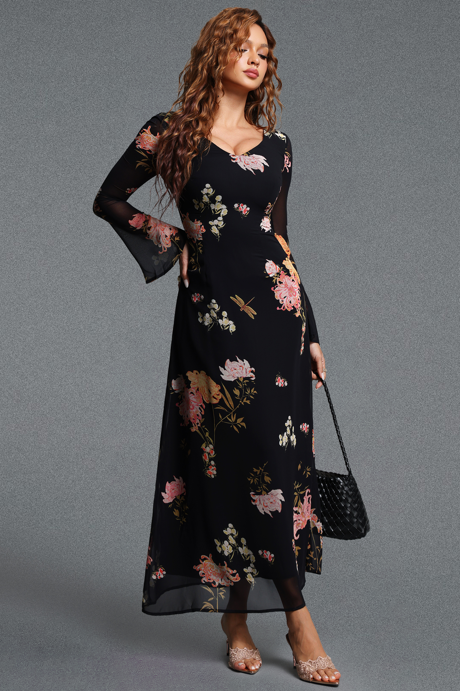 Mistrsa Elegant Flowy V-Neck Long Sleeve Floral Print Chiffon Maxi Dress