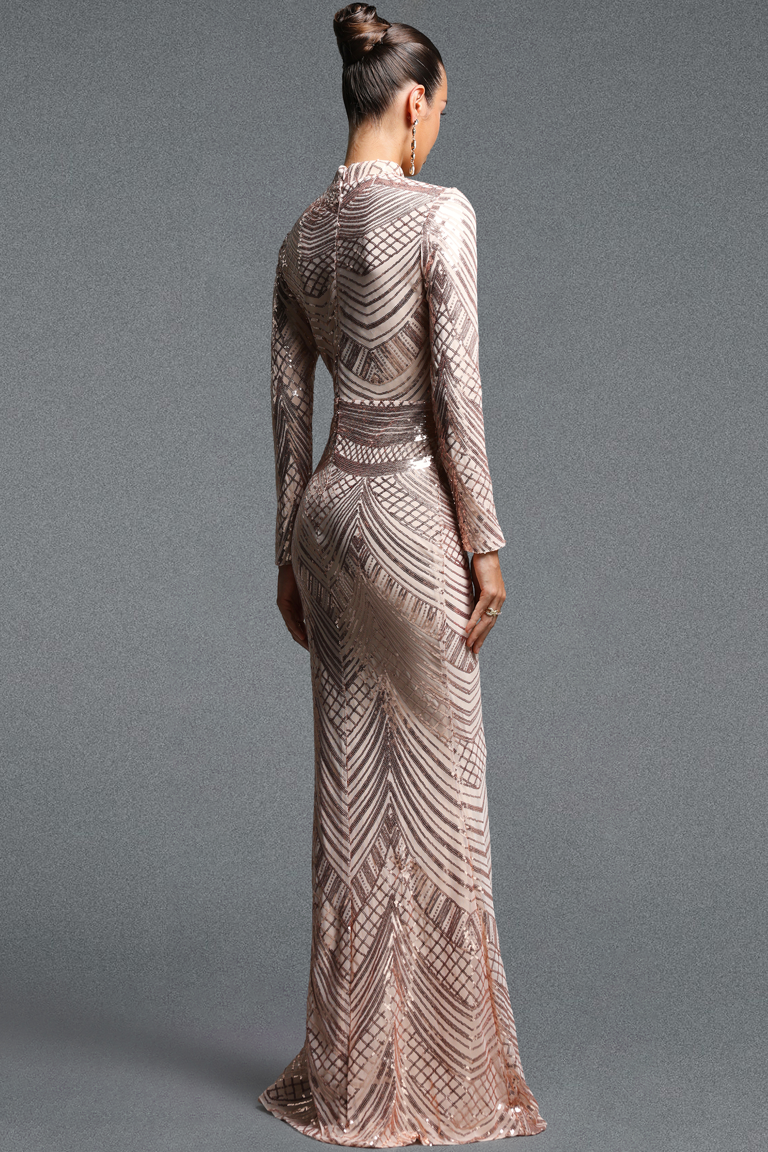 Sagoni Elegant Contour Turtleneck Long Sleeve Geometric Sequin Maxi Dress