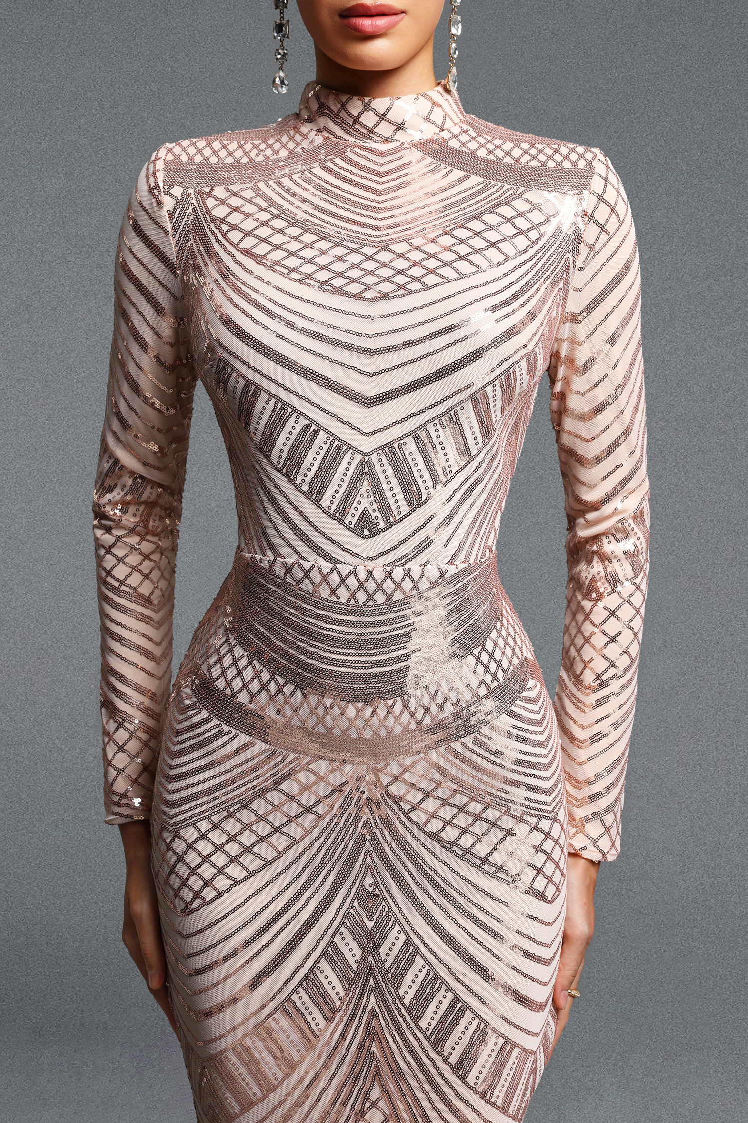 Sagoni Elegant Contour Turtleneck Long Sleeve Geometric Sequin Maxi Dress
