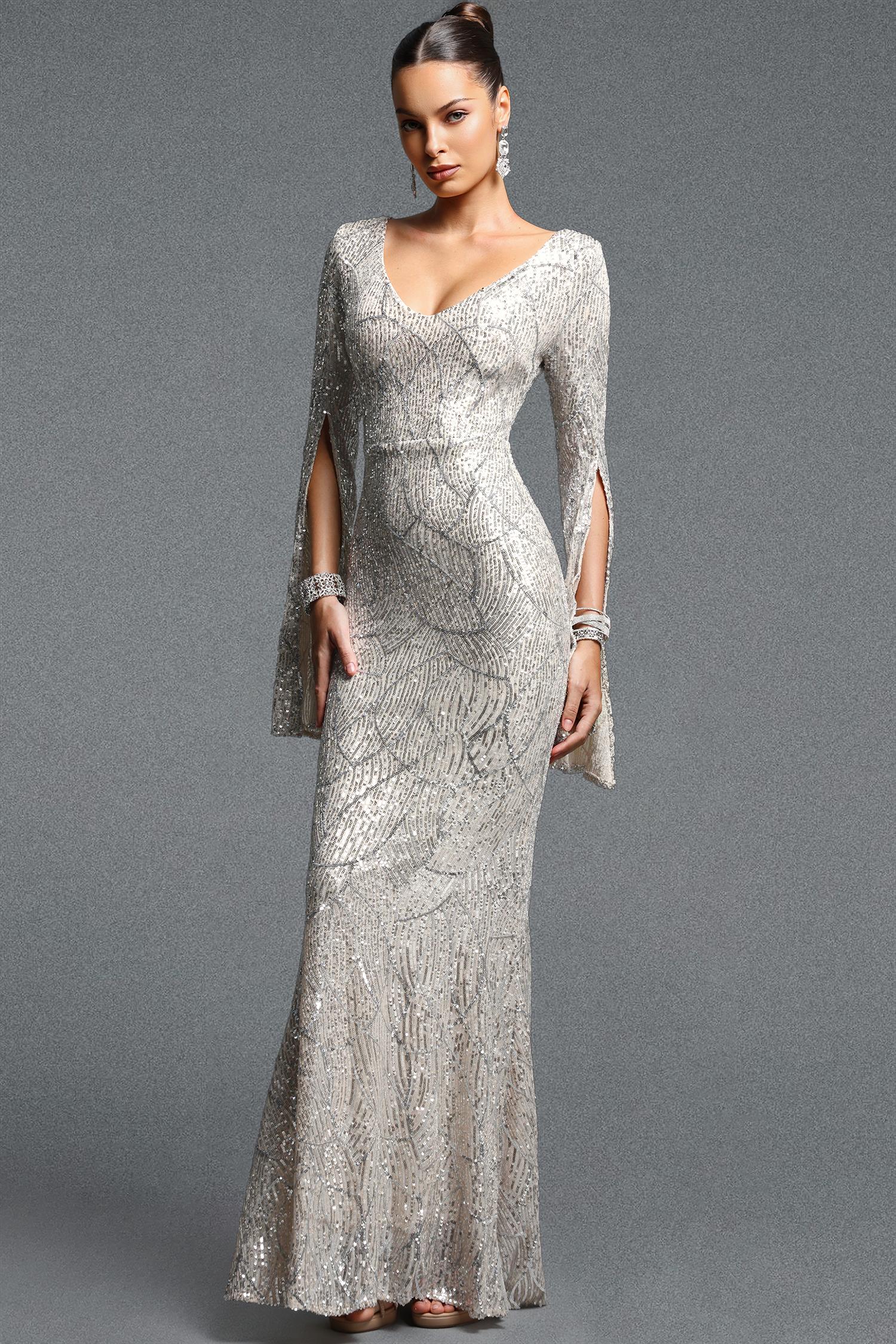 Lucki Elegant Contour V Neck Long Sleeve Sequin Silver Maxi Dress