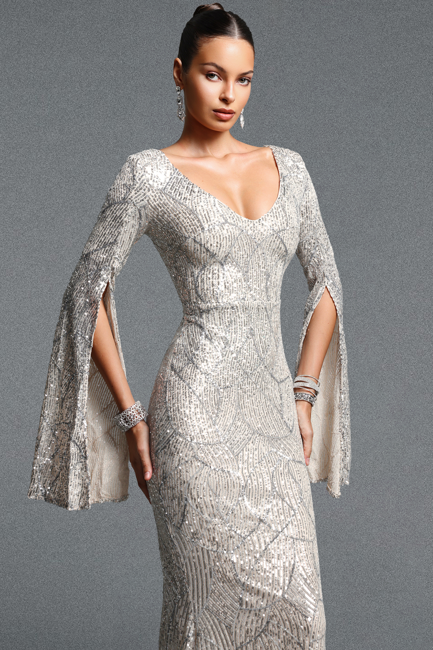 Lucki Elegant Contour V Neck Long Sleeve Sequin Silver Maxi Dress