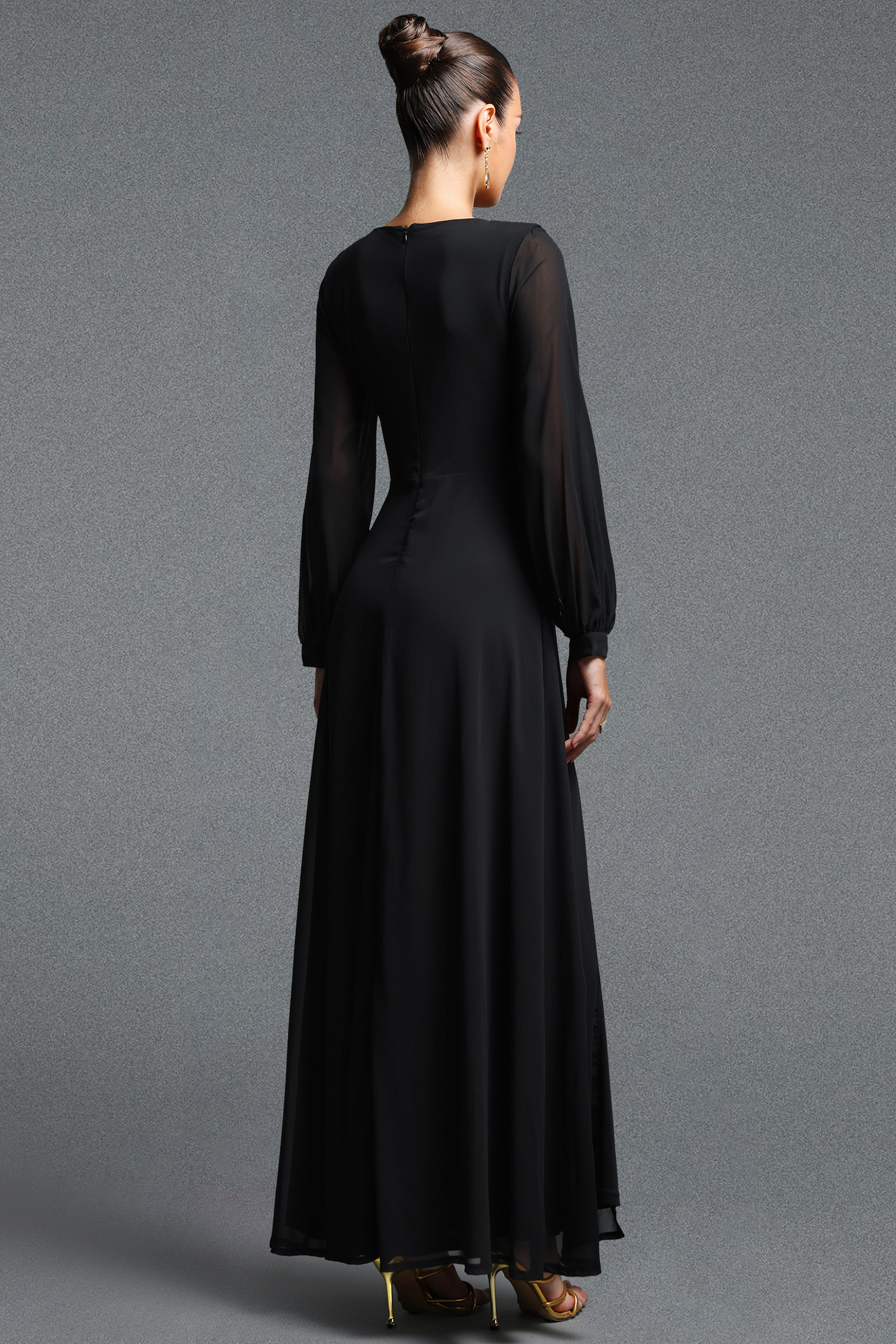 Livana Gorgeous Contour Crew Neck Lantern Sleeve Sequin Maxi Dress
