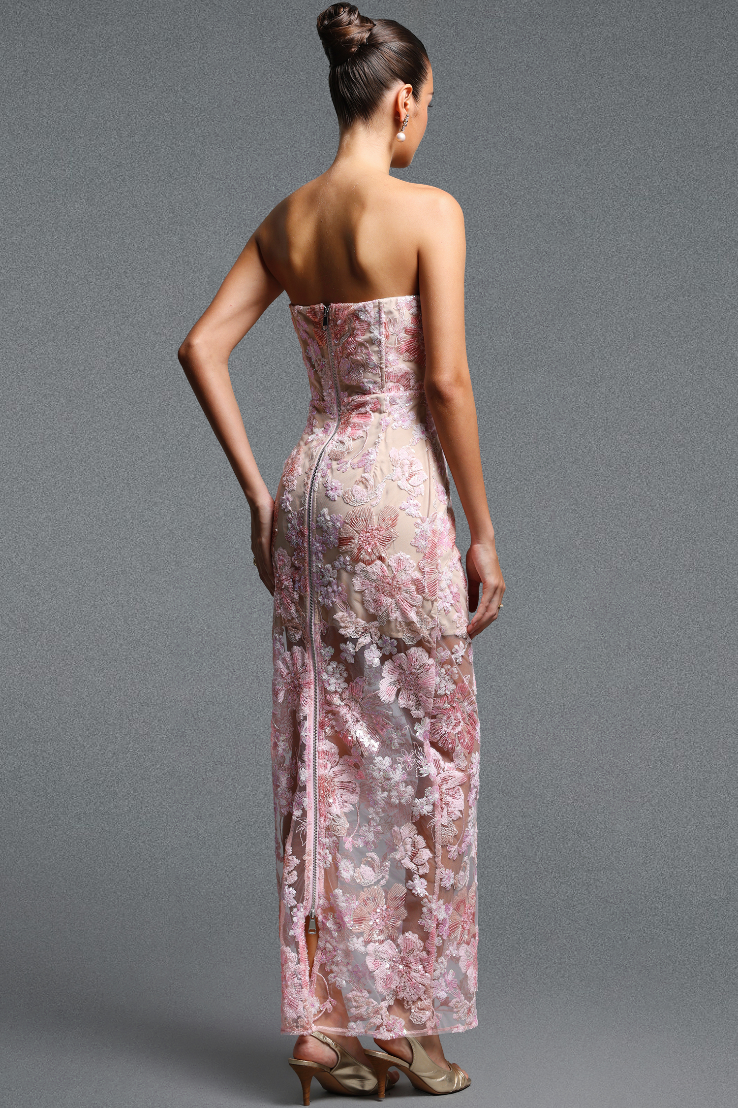 Winey Elegant Contour Strapless Floral Sequin Embroidered Mesh Maxi Dres