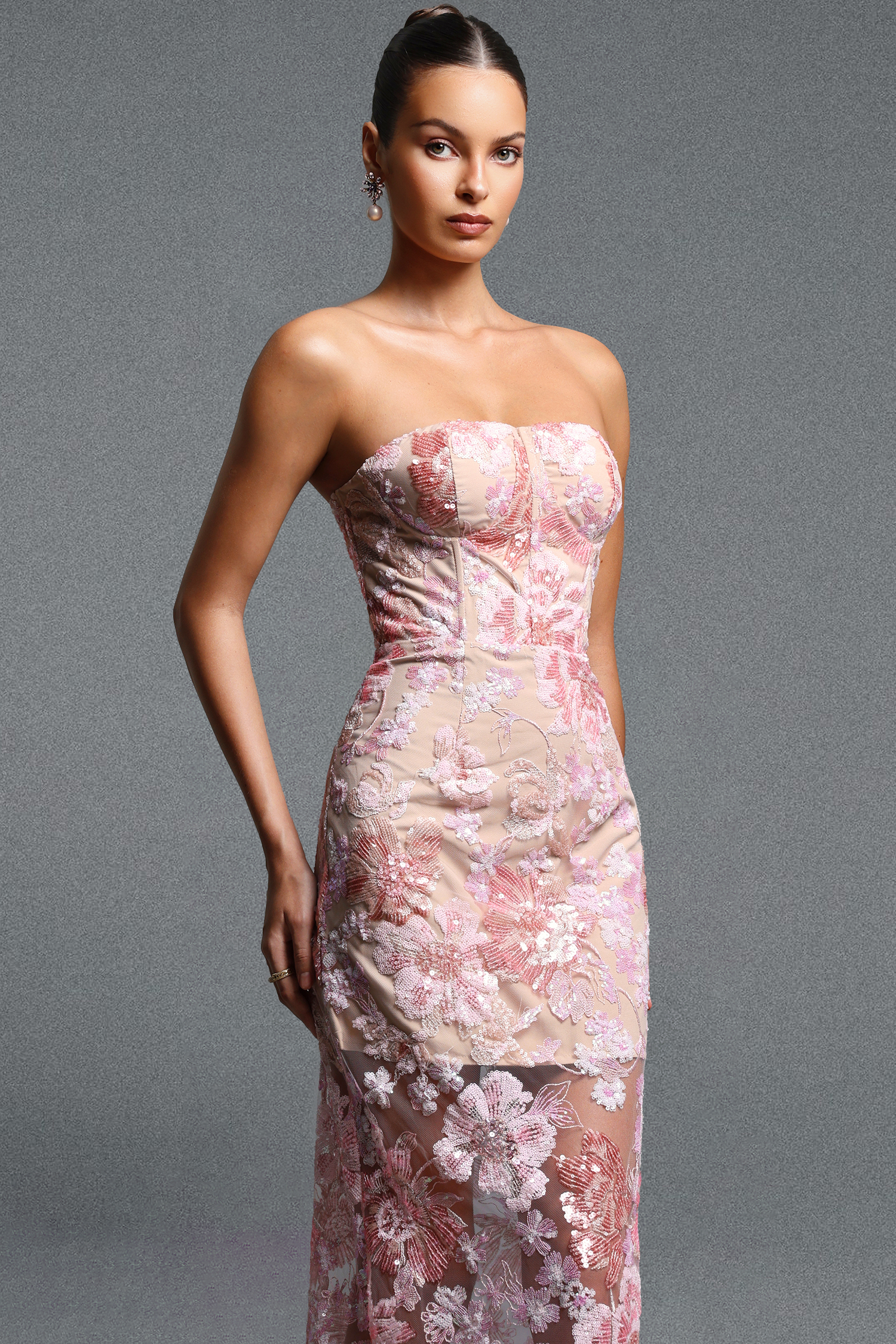 Winey Elegant Contour Strapless Floral Sequin Embroidered Mesh Maxi Dres