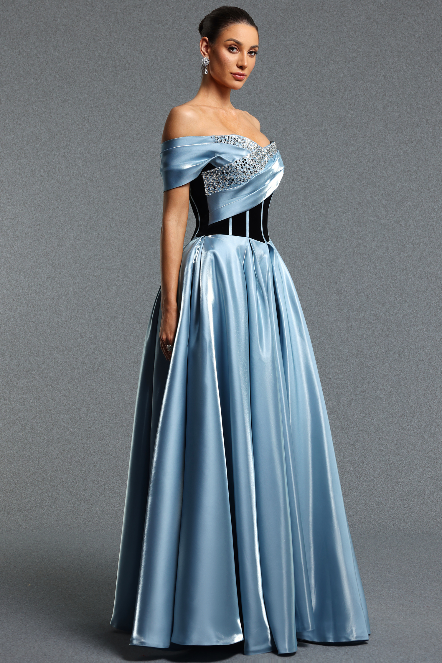 Yeney Elegant Flowy Off Shoulder Rhinestone Ruched Maxi Dress
