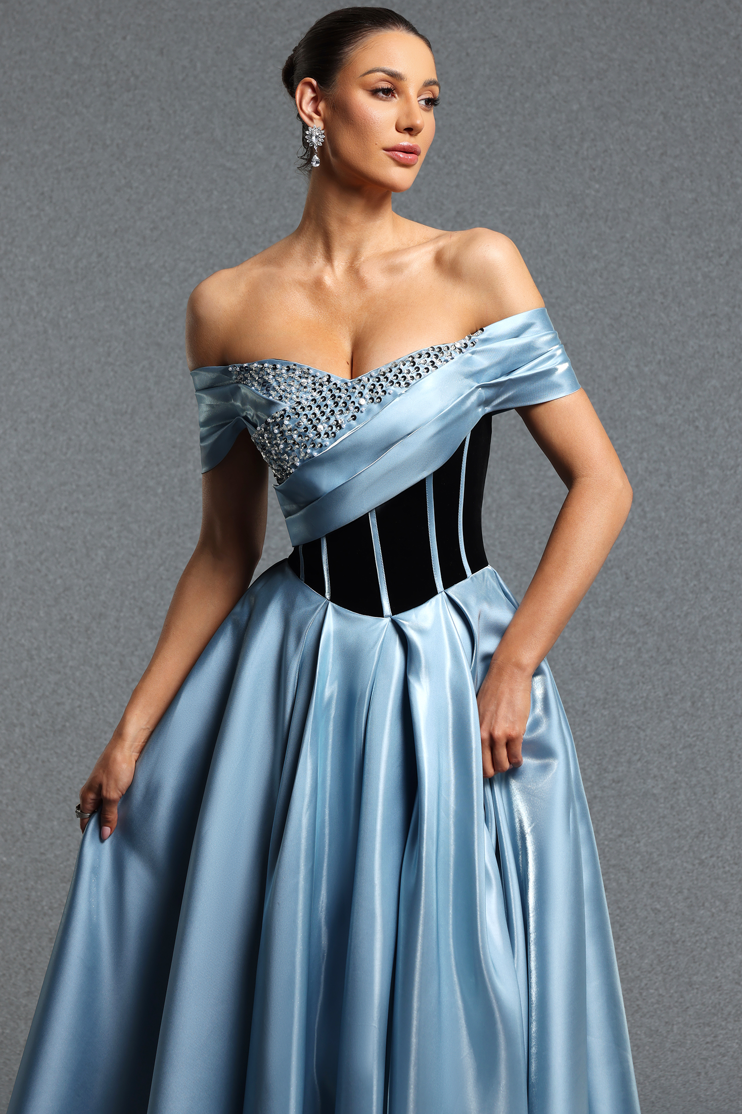 Yeney Elegant Flowy Off Shoulder Rhinestone Ruched Maxi Dress