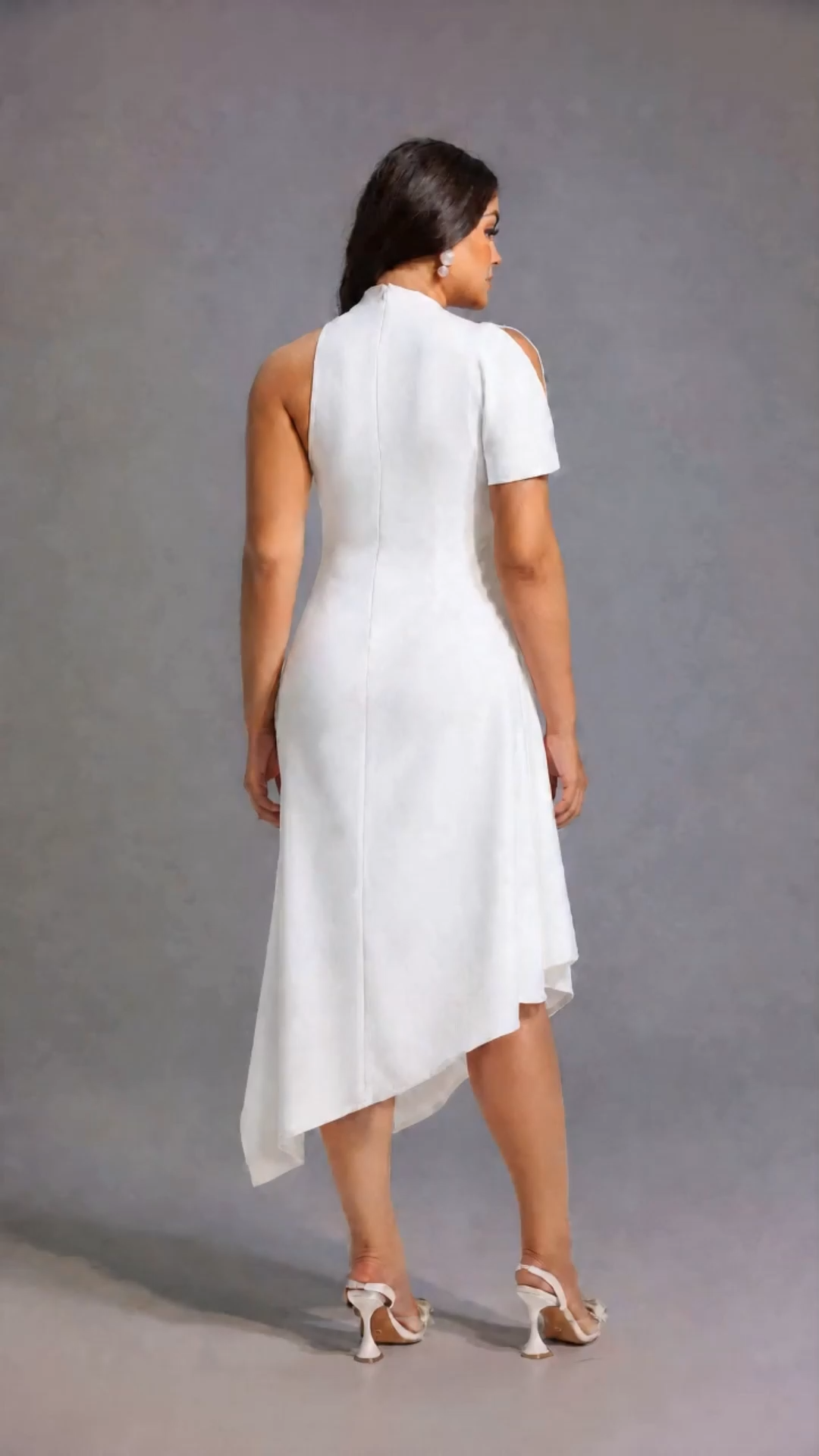 Weren Elegant Contour High Neck Asymmetric Maxi Dress