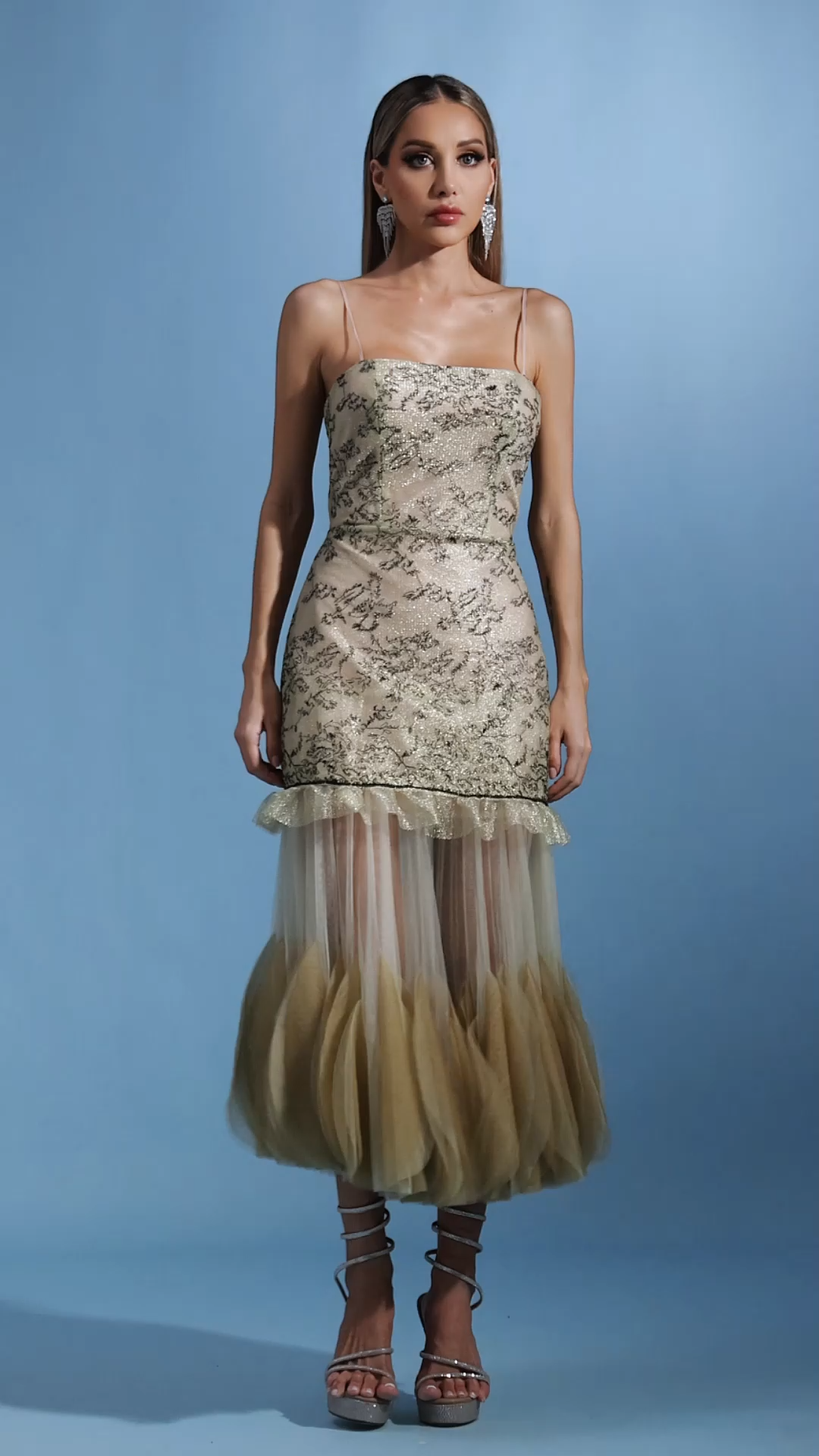 Laly Sleeveless Flounce Fold Maxi Dress
