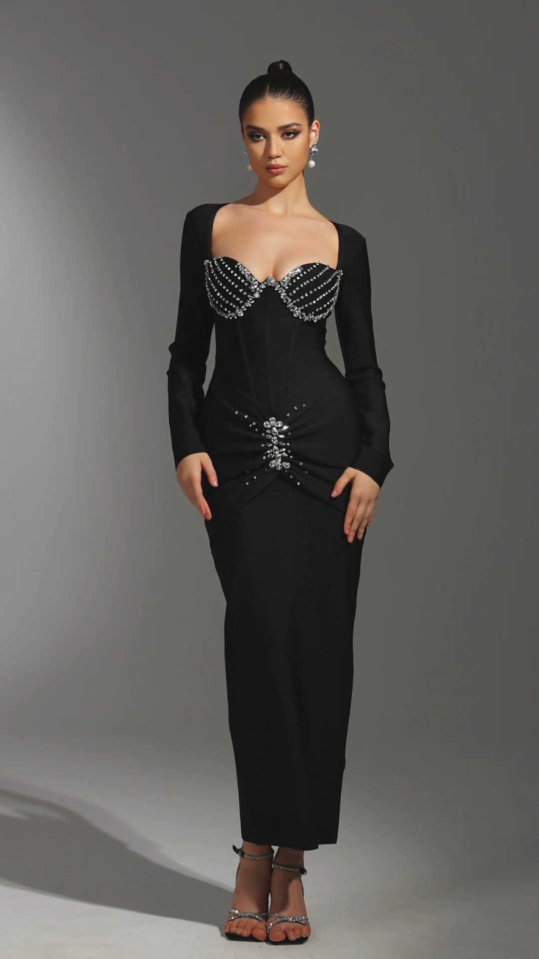 Vinly Long Sleeves Diamond Bandage Maxi Dress