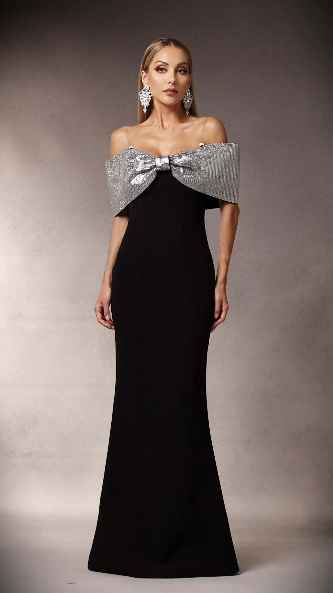 Liopa Bow Diamond Slim Maxi Dress