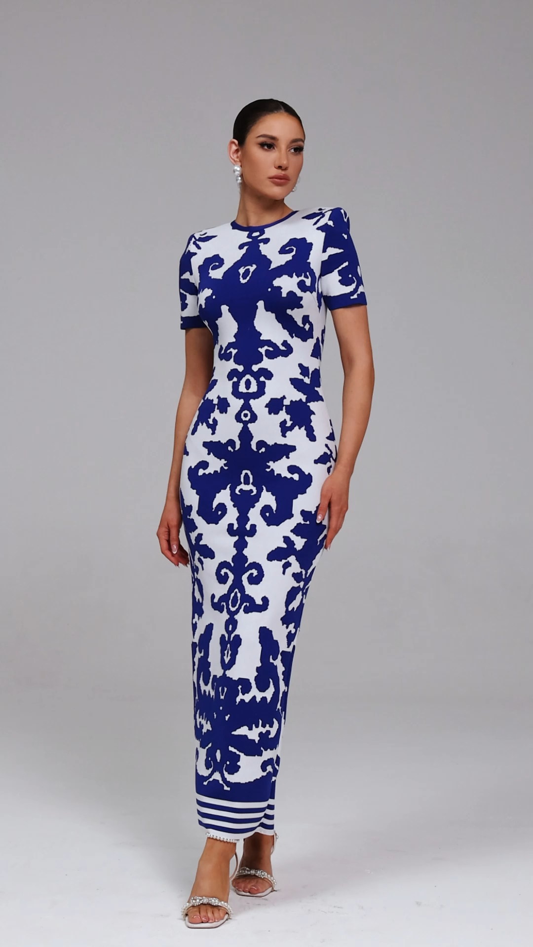 Lerae Round Neck Short Sleeve Jacquard Bandage Maxi Dress