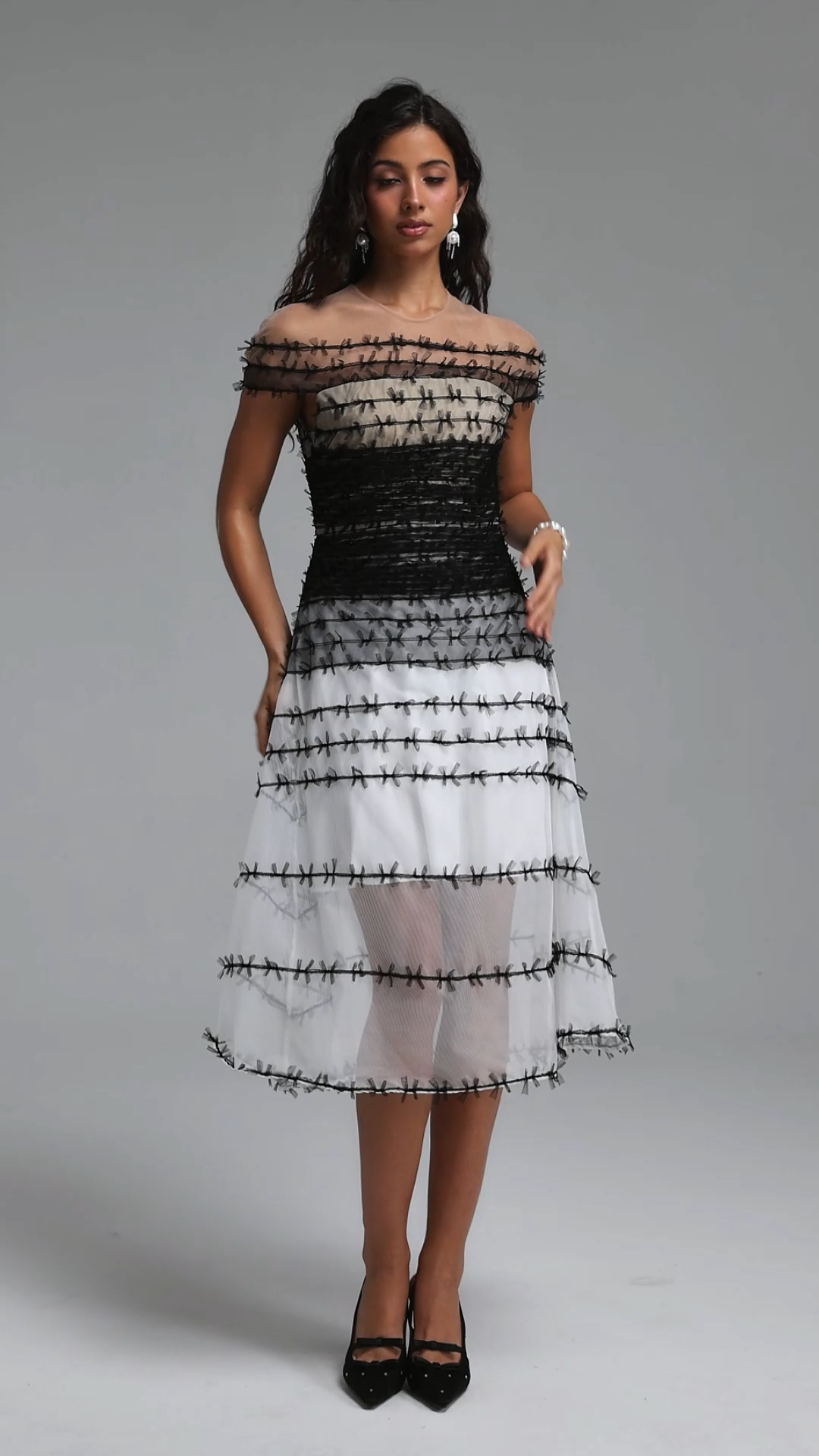 Gertie Elegant Contour Off-Shoulder Color Block Maxi Dress