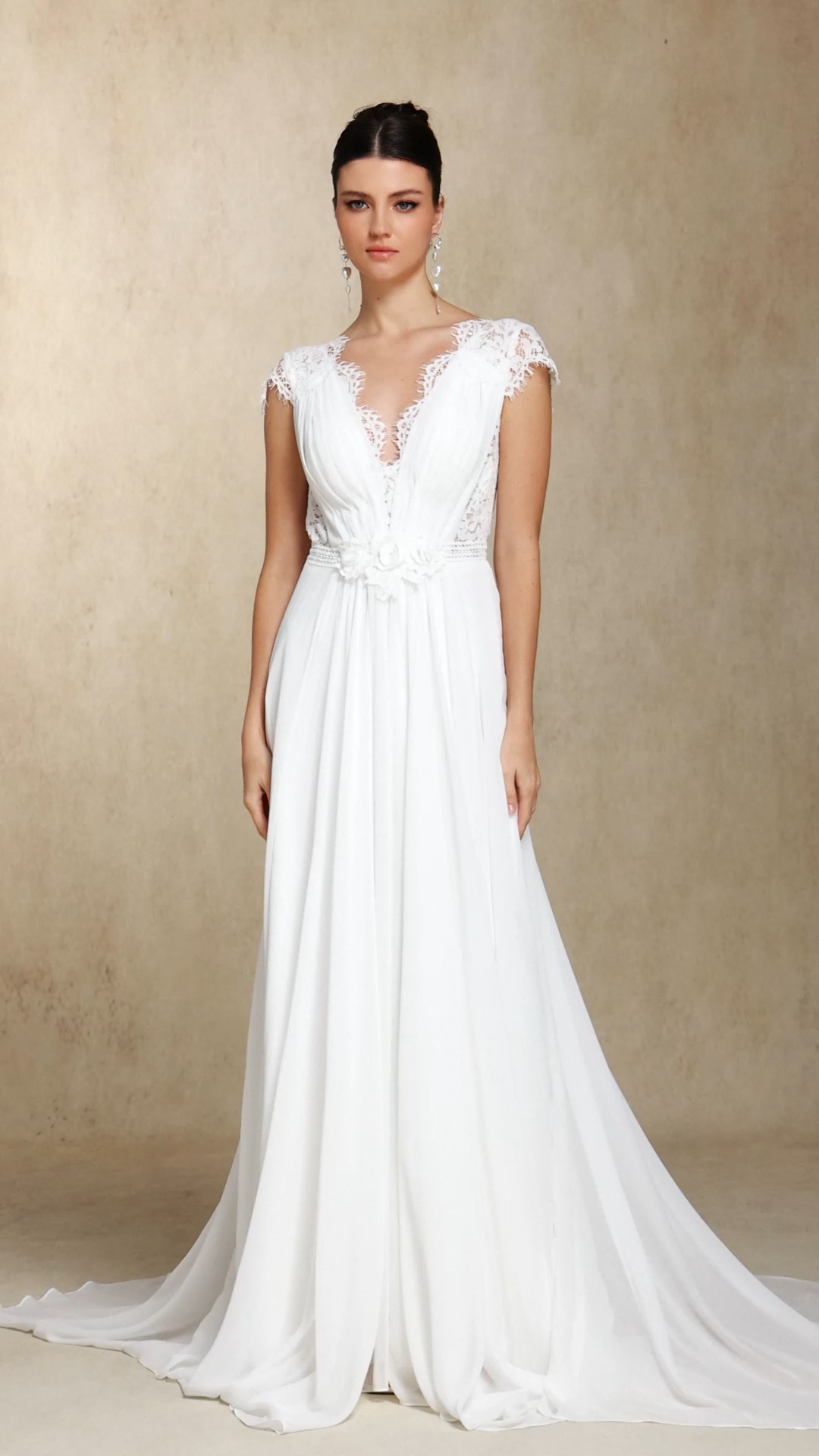 Slaia Fold Backless Lace Trailing maxi wedding dress