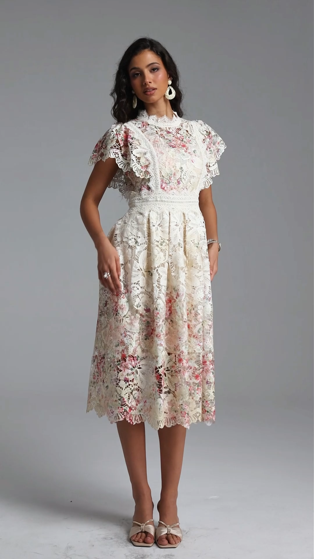 Leanna Resort Flowy Short Sleeve Floral Print Lace Midi Dress