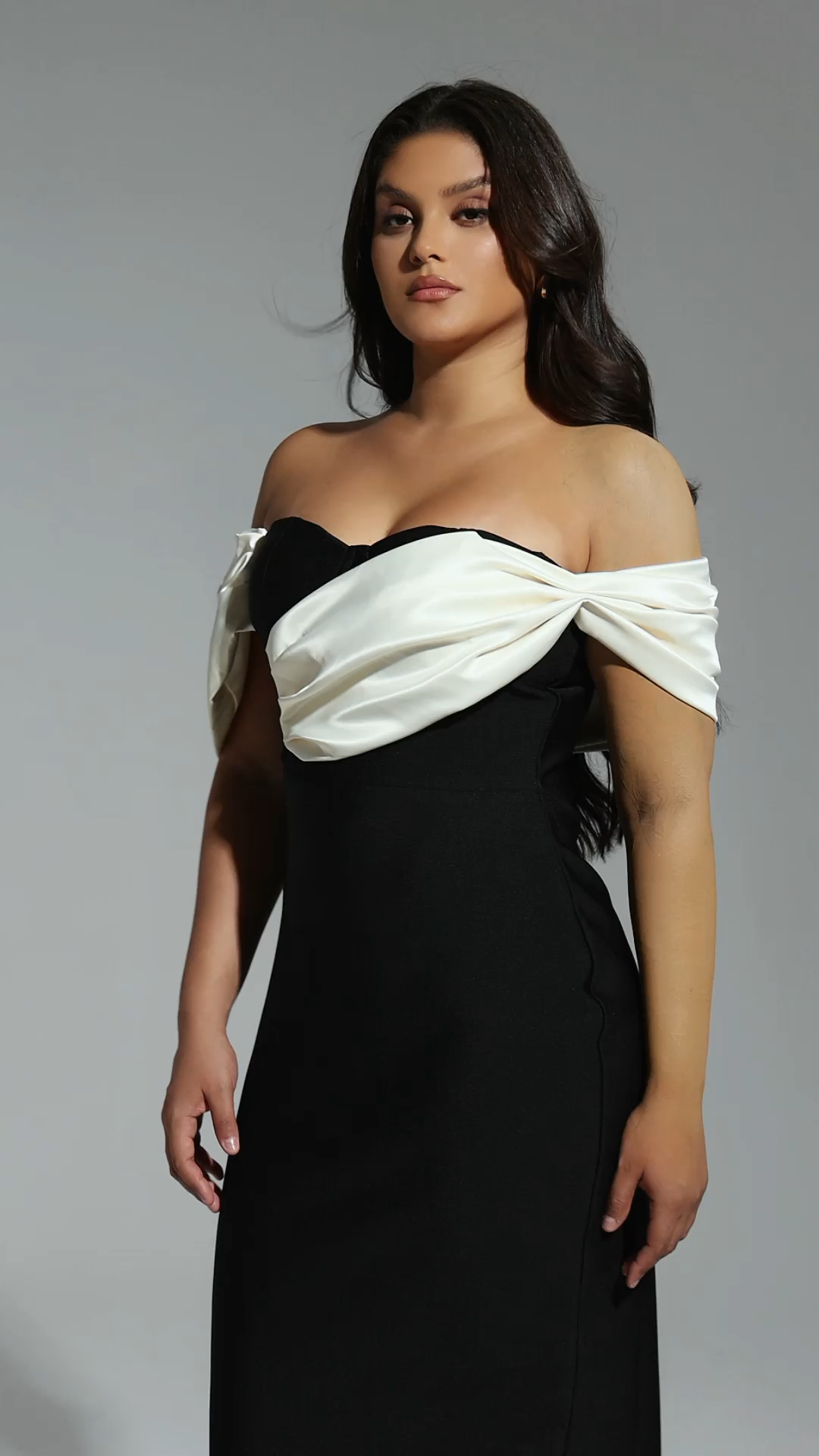 Lala Off-The-Shoulder Fold Bandage Maxi Dress