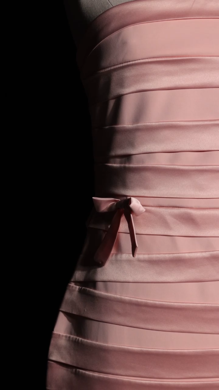 Gayu Sleeveless Bow Wrinkles Midi Dress