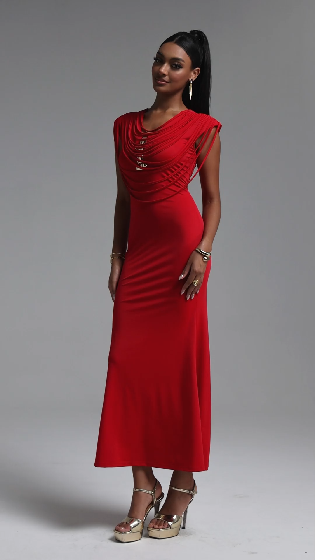 Lalipa Elegant Fitted Sleeveless Metal Tie Detail Maxi Dress