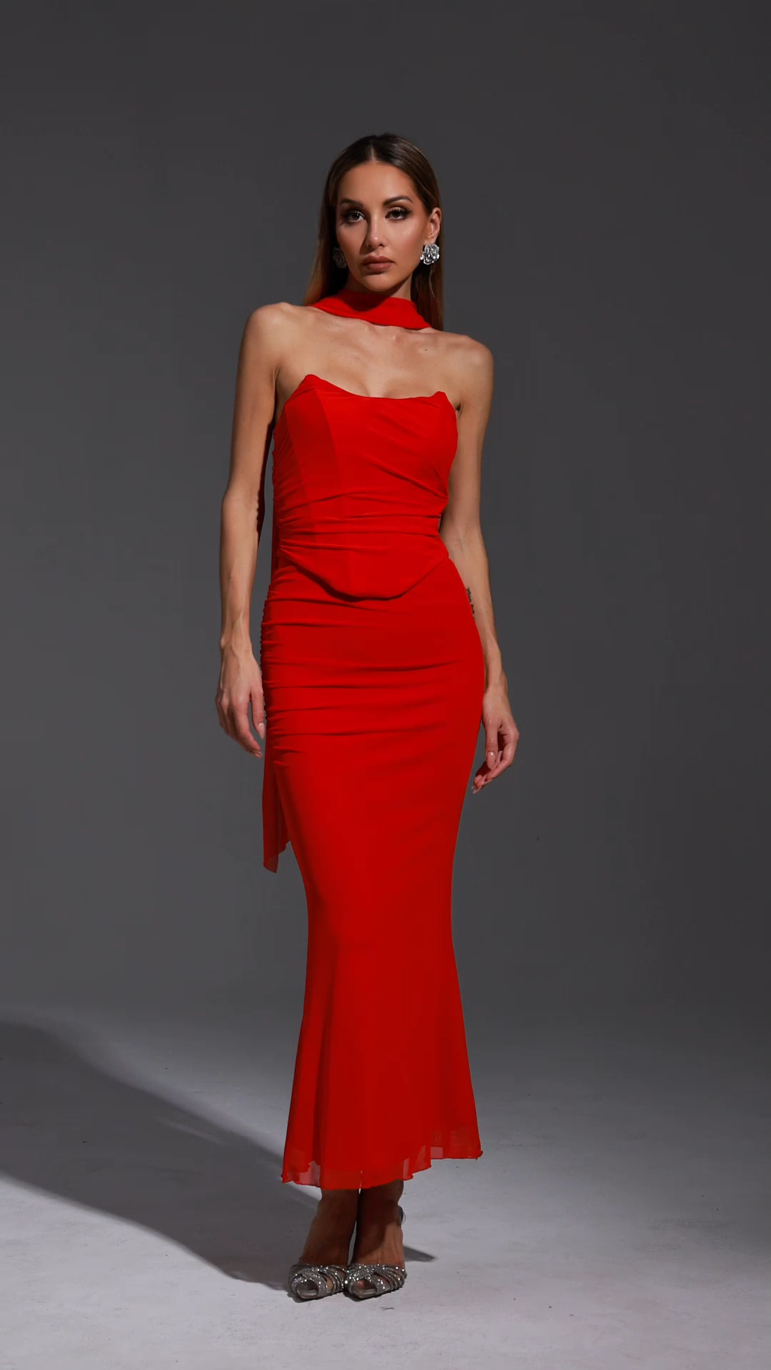 Lanla Sleeveless Frenum Halter Maxi Three-Piece Set