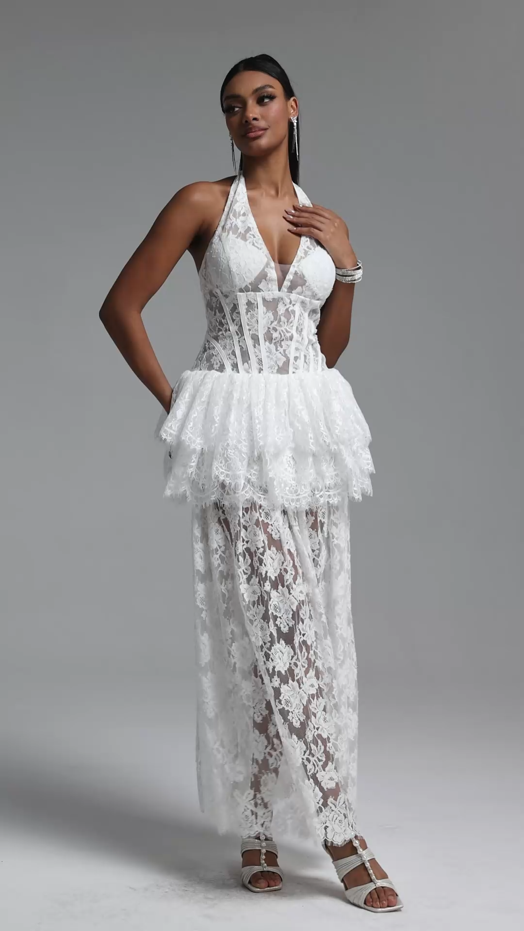 Enene Elegant Waist-Cinched Halter V-Neck Layered Lace Maxi Dress