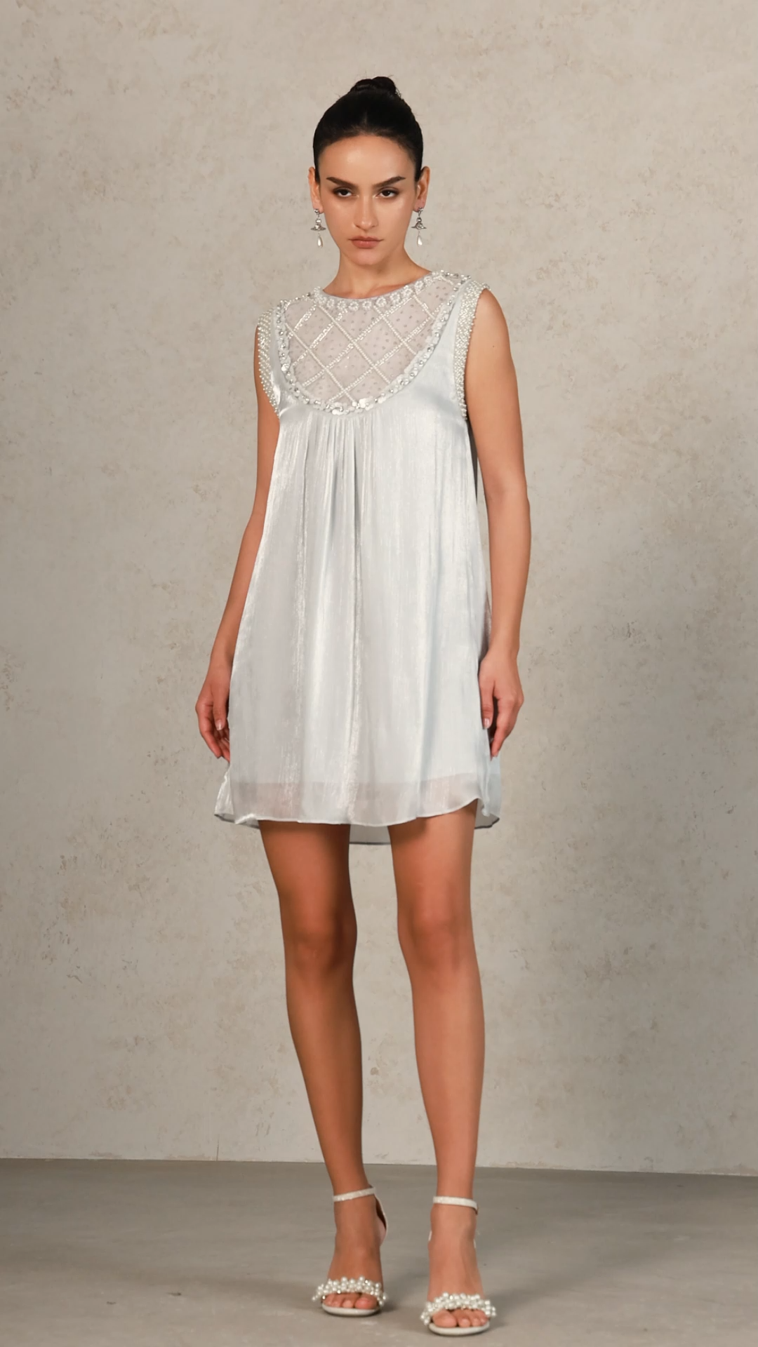 Yamaly Round Neck Sleeveless Diamond Mini Dress