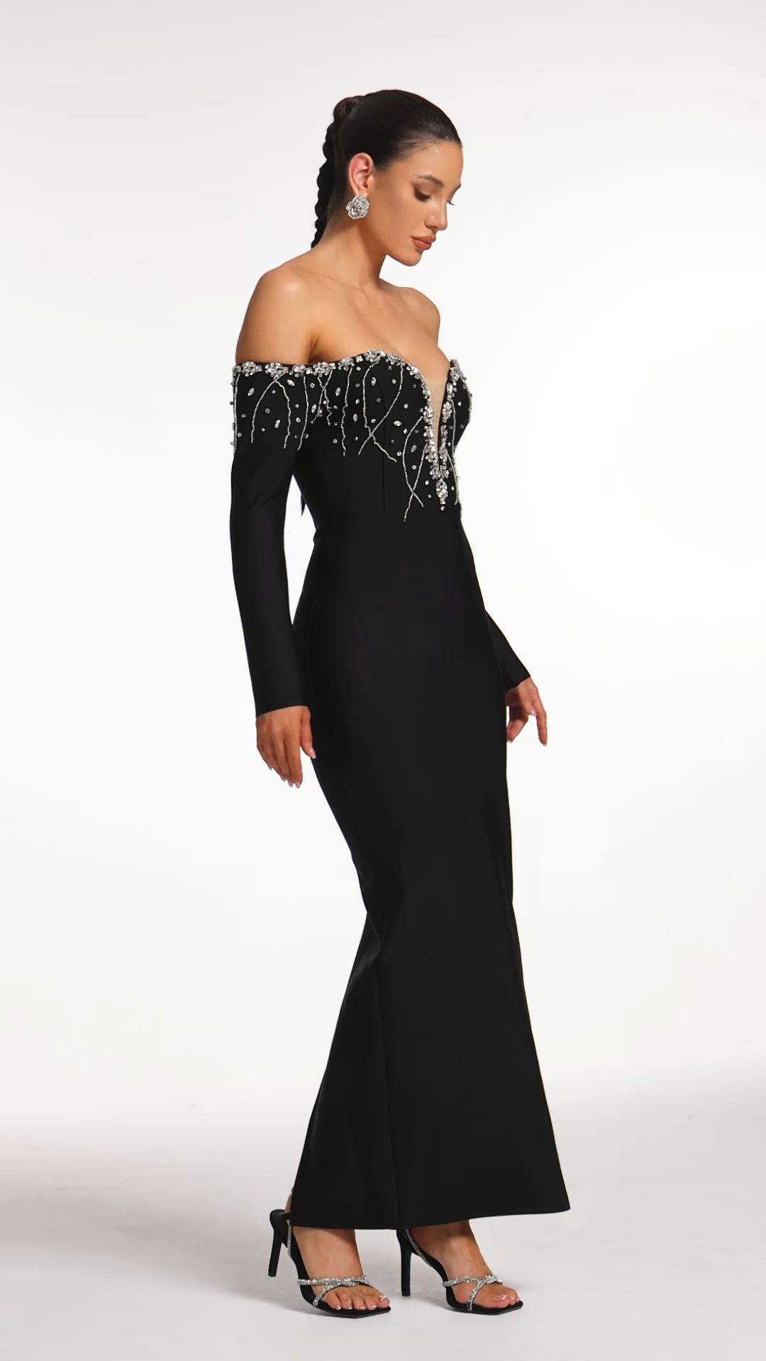 Yuhie Deep V Off Shoulder Long Sleeve Embellished Bandage Maxi Dress