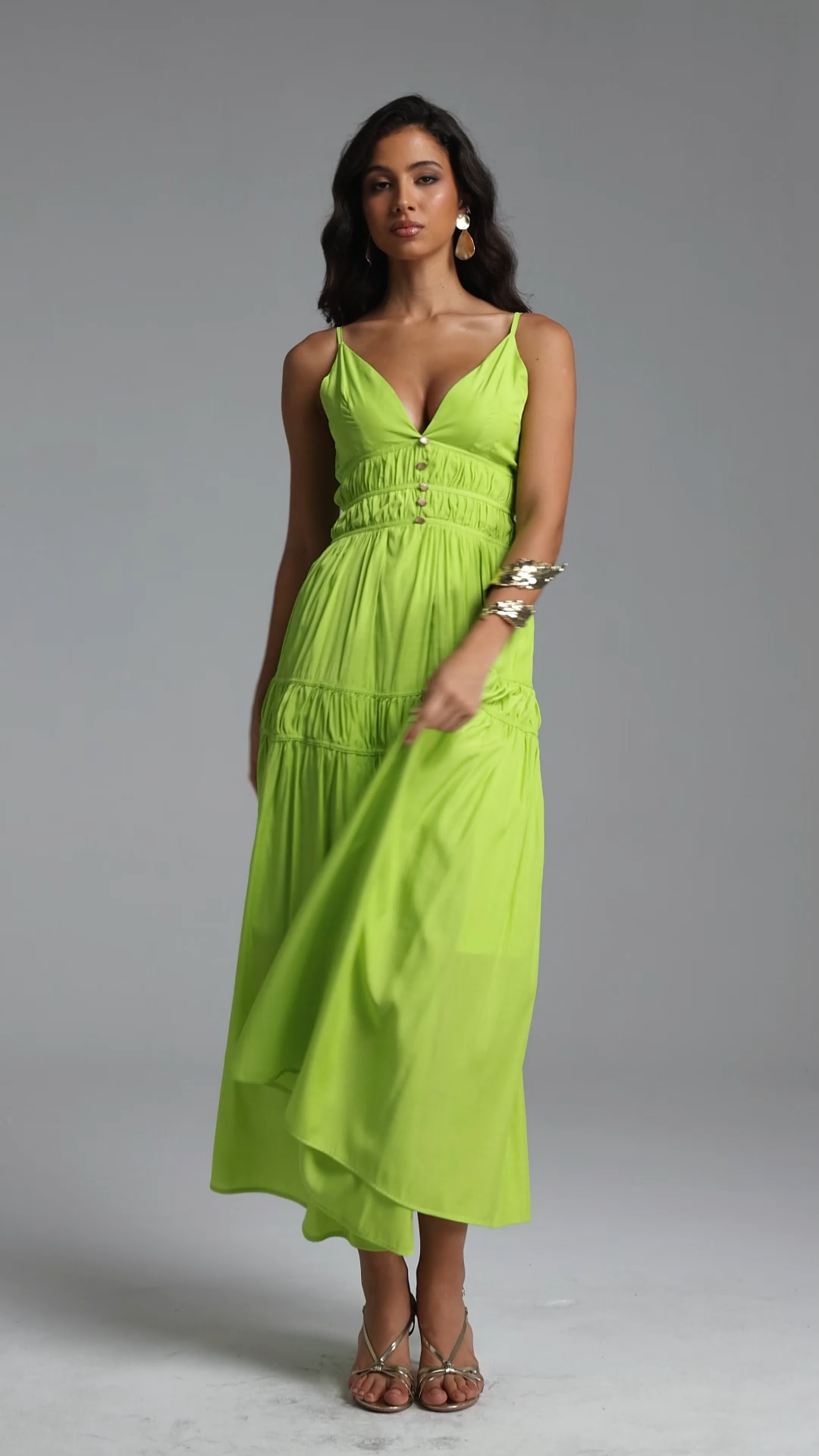 Lolic Resort Flowy V Neck Sleeveless Ruched Woven Maxi Dress