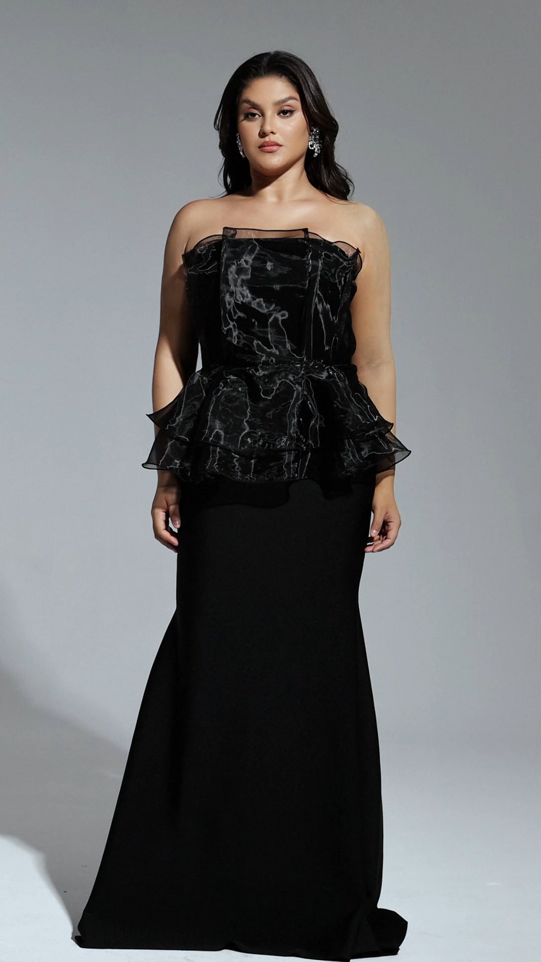 Oria Sleeveless Fishtail Bandage Maxi Dress