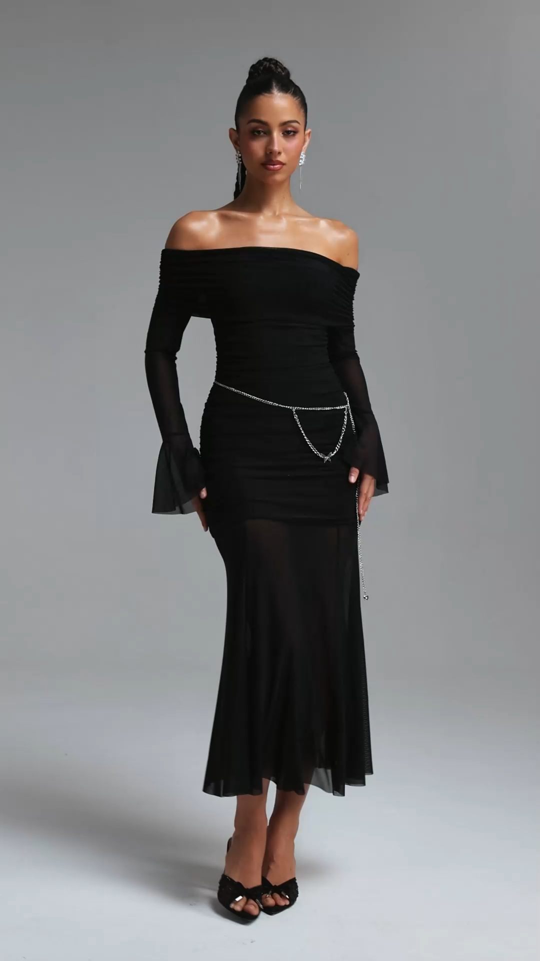 Elaia Sexy Contour Off Shoulder Long Sleeve With Waist Chain Mesh Maxi Dress