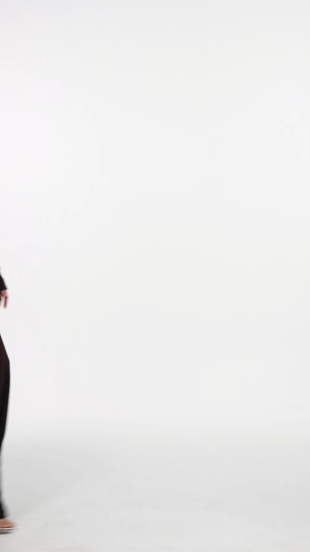 Holisa Elegant Contour Long Sleeve Ruched Waist Knit Brown Maxi Dress