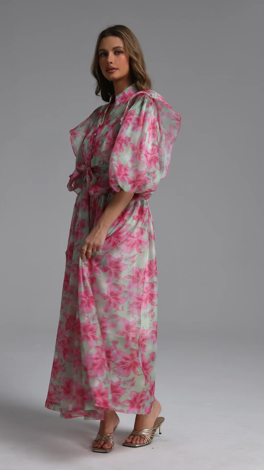 Vandra Resort Flowy Puff Sleeve Floral Print Organza Maxi Dress